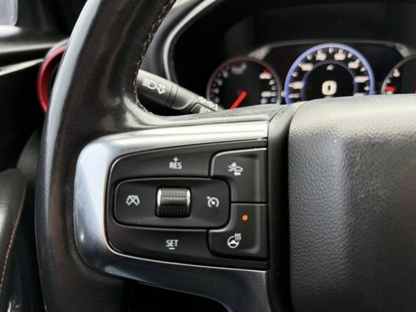 2019 BLACK CHEVROLET BLAZER (3GNKBERS9KS) with an V6,3.6L(222 CID),DOHC engine, AUTOMATIC transmission, located at 14600 Frazho Road, Warren, MI, 48089, (586) 776-3400, 42.485996, -82.974220 - Photo#18