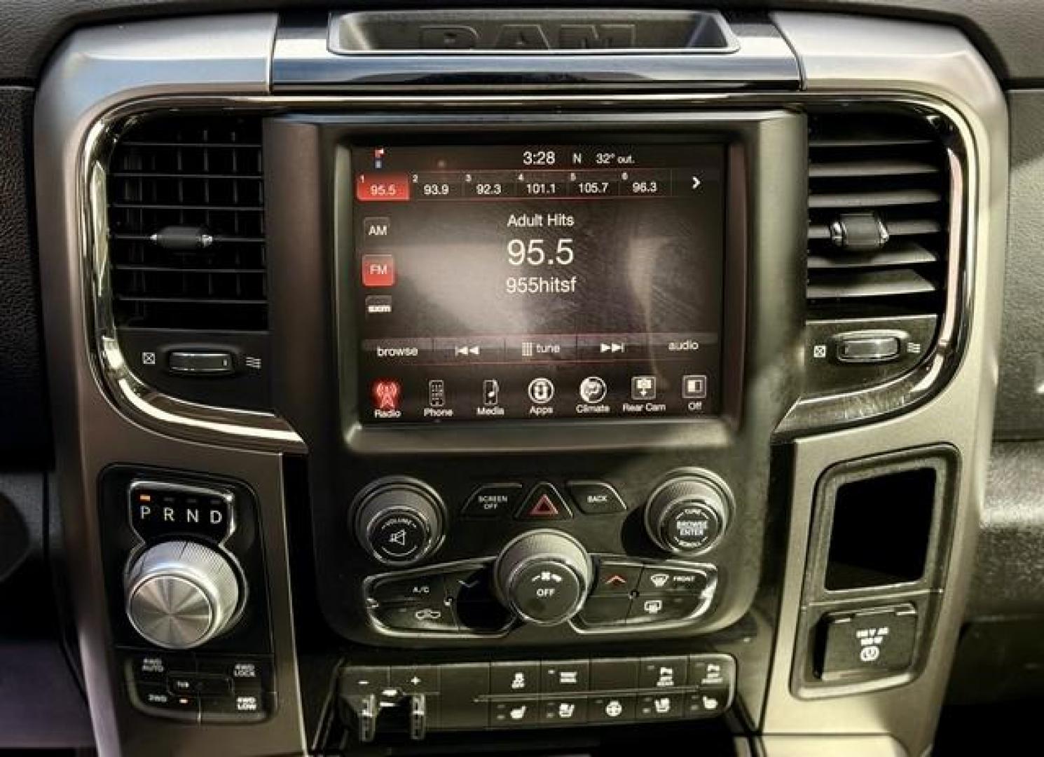 2016 BLUE RAM 1500 (1C6RR7UT0GS) with an V8,5.7L(345 CID),OHV engine, AUTOMATIC transmission, located at 14600 Frazho Road, Warren, MI, 48089, (586) 776-3400, 42.485996, -82.974220 - Photo#10