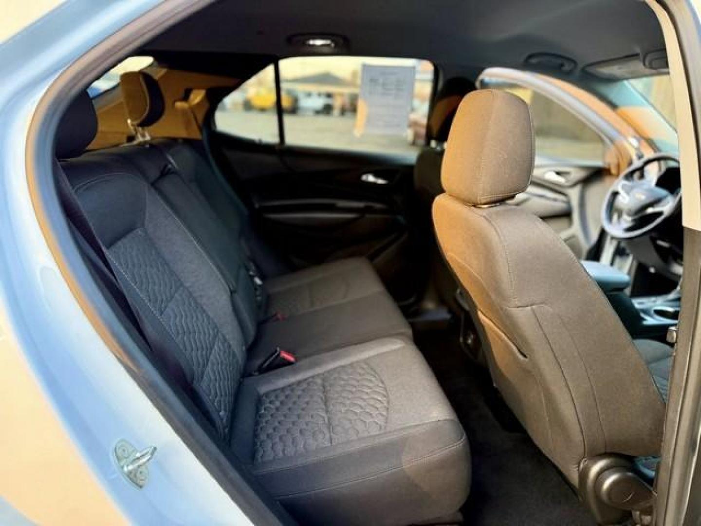 2020 SUMMIT WHITE CHEVROLET EQUINOX (3GNAXLEX8LS) with an L4,2.0L(122 CID), engine, AUTOMATIC transmission, located at 14600 Frazho Road, Warren, MI, 48089, (586) 776-3400, 42.485996, -82.974220 - Photo#12