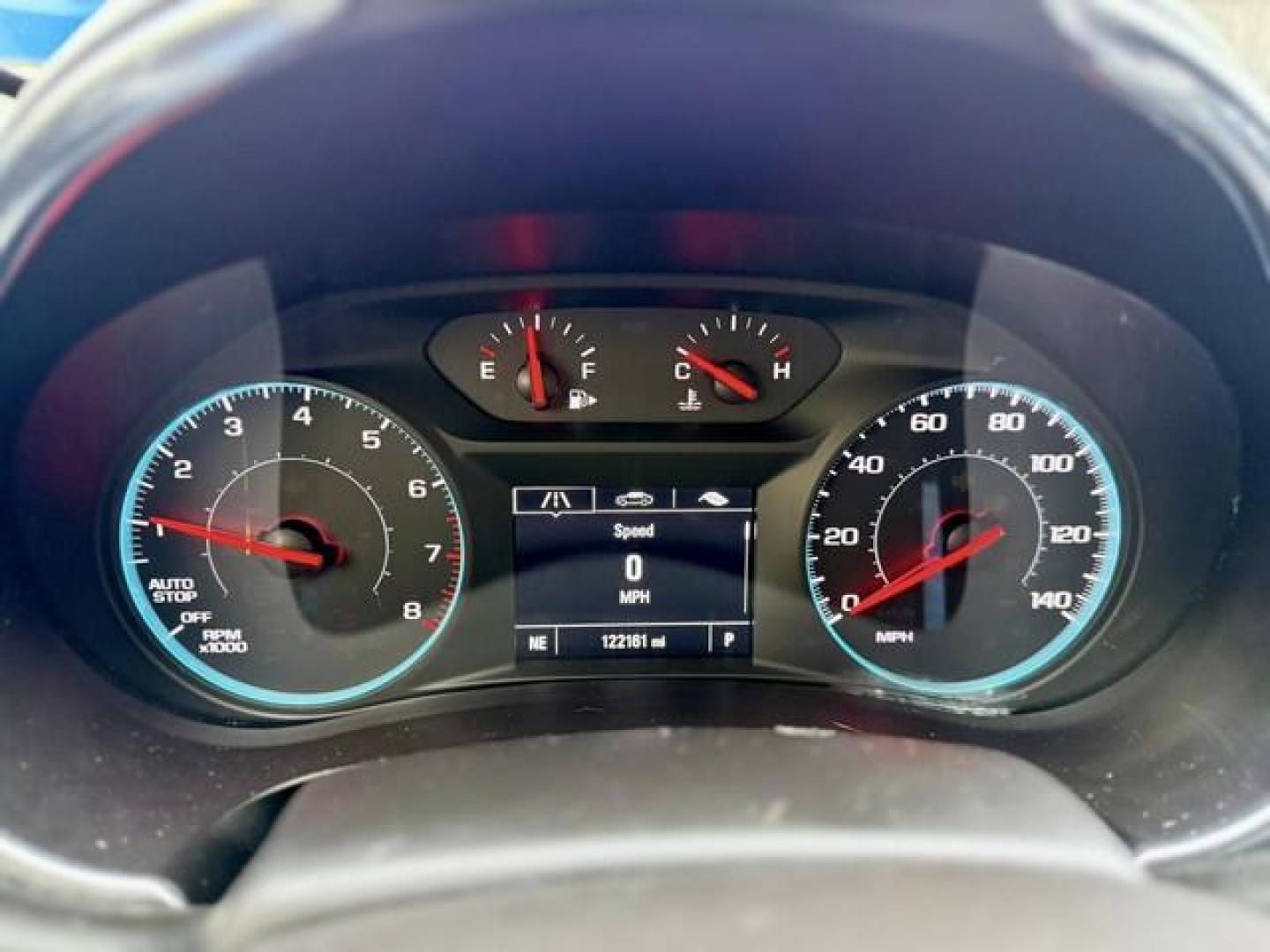 2019 WHITE CHEVROLET MALIBU (1G1ZD5ST6KF) with an L4,1.5L(91 CID),DOHC engine, AUTOMATIC transmission, located at 14600 Frazho Road, Warren, MI, 48089, (586) 776-3400, 42.485996, -82.974220 - Photo#14