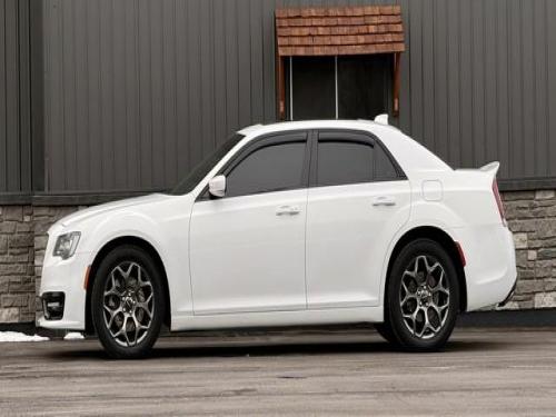 2017 CHRYSLER 300