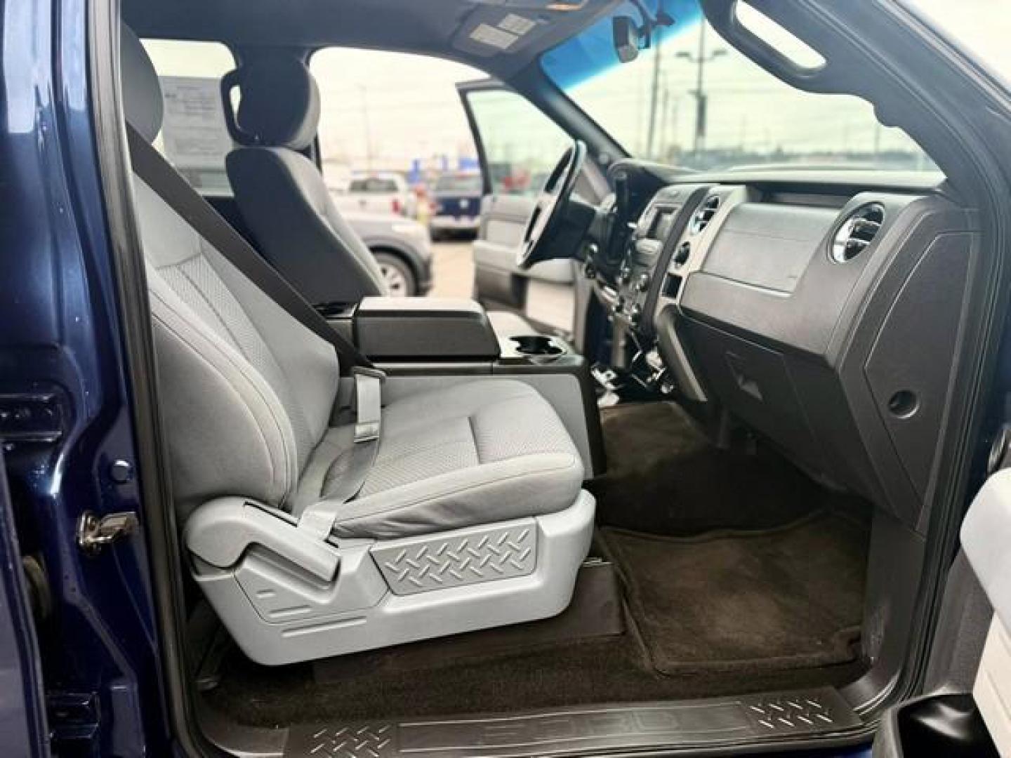2013 BLUE FORD F-150 (1FTFW1ET1DF) with an V6,3.5L(213 CID),DOHC engine, AUTOMATIC transmission, located at 14600 Frazho Road, Warren, MI, 48089, (586) 776-3400, 42.485996, -82.974220 - Photo#10