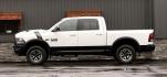 2018 WHITE RAM 1500 (1C6RR7YT9JS) with an V8,5.7L(345 CID),OHV engine, AUTOMATIC transmission, located at 14600 Frazho Road, Warren, MI, 48089, (586) 776-3400, 42.485996, -82.974220 - Photo#3