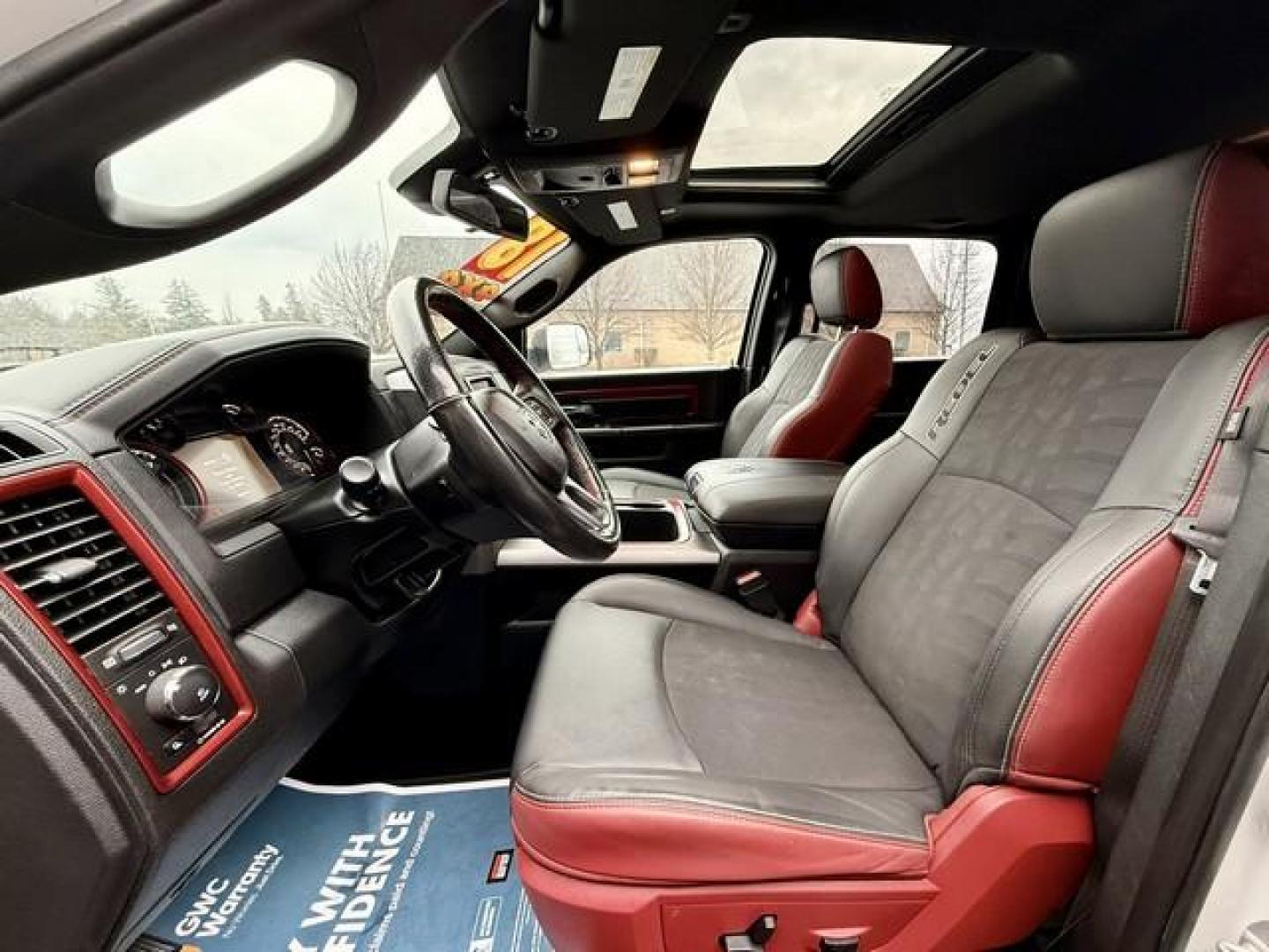 2018 WHITE RAM 1500 (1C6RR7YT9JS) with an V8,5.7L(345 CID),OHV engine, AUTOMATIC transmission, located at 14600 Frazho Road, Warren, MI, 48089, (586) 776-3400, 42.485996, -82.974220 - Photo#6