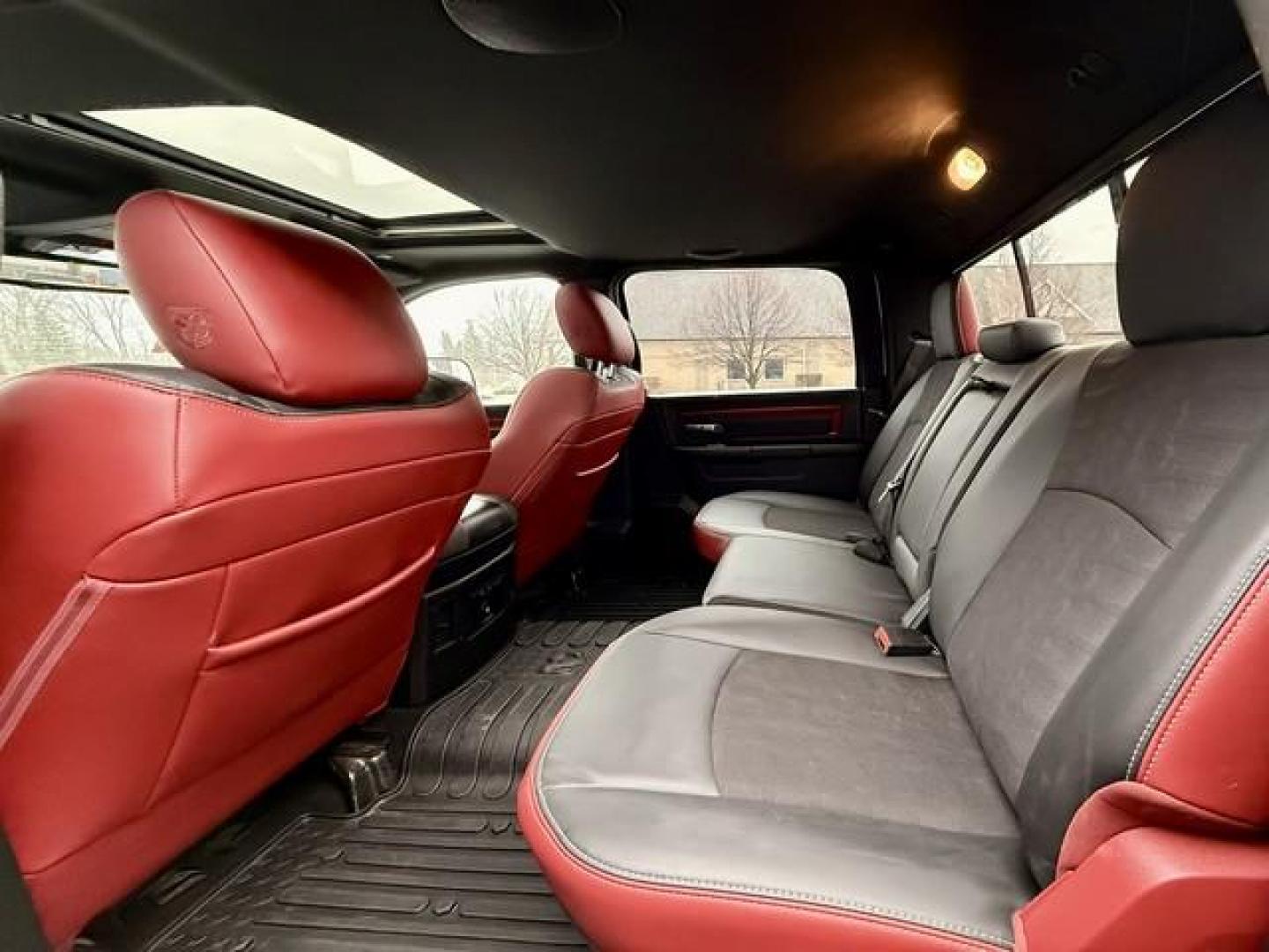 2018 WHITE RAM 1500 (1C6RR7YT9JS) with an V8,5.7L(345 CID),OHV engine, AUTOMATIC transmission, located at 14600 Frazho Road, Warren, MI, 48089, (586) 776-3400, 42.485996, -82.974220 - Photo#7