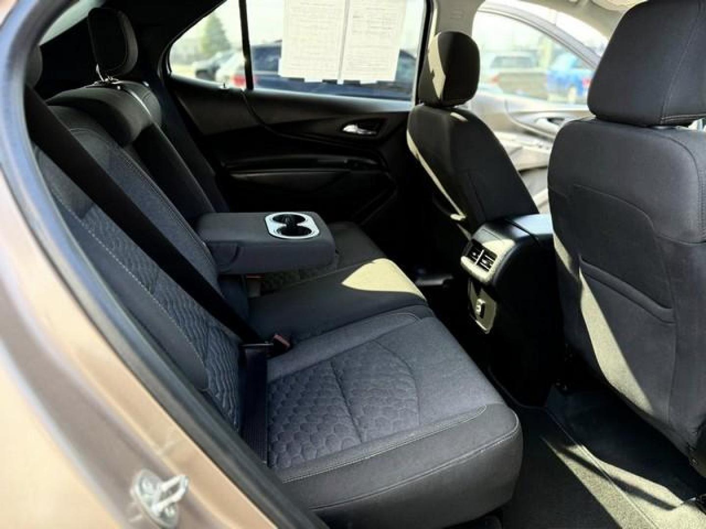 2019 BRONZE CHEVROLET EQUINOX (2GNAXKEV4K6) with an L4,1.5L(91 CID),DOHC engine, AUTOMATIC transmission, located at 14600 Frazho Road, Warren, MI, 48089, (586) 776-3400, 42.485996, -82.974220 - Photo#10