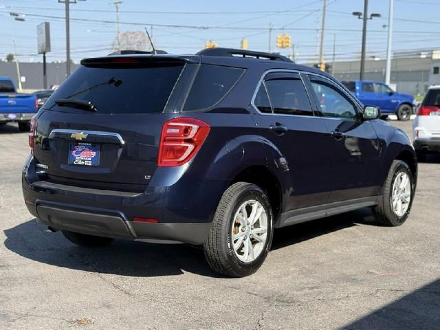 2017 BLUE CHEVROLET EQUINOX (2GNALCEKXH1) with an L4,2.4L(145 CID),DOHC engine, AUTOMATIC transmission, located at 14600 Frazho Road, Warren, MI, 48089, (586) 776-3400, 42.485996, -82.974220 - Photo#5