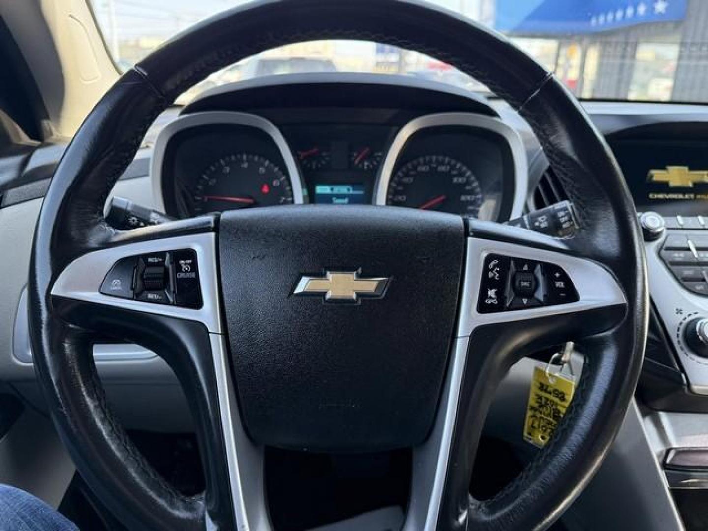 2017 BLUE CHEVROLET EQUINOX (2GNALCEKXH1) with an L4,2.4L(145 CID),DOHC engine, AUTOMATIC transmission, located at 14600 Frazho Road, Warren, MI, 48089, (586) 776-3400, 42.485996, -82.974220 - Photo#14