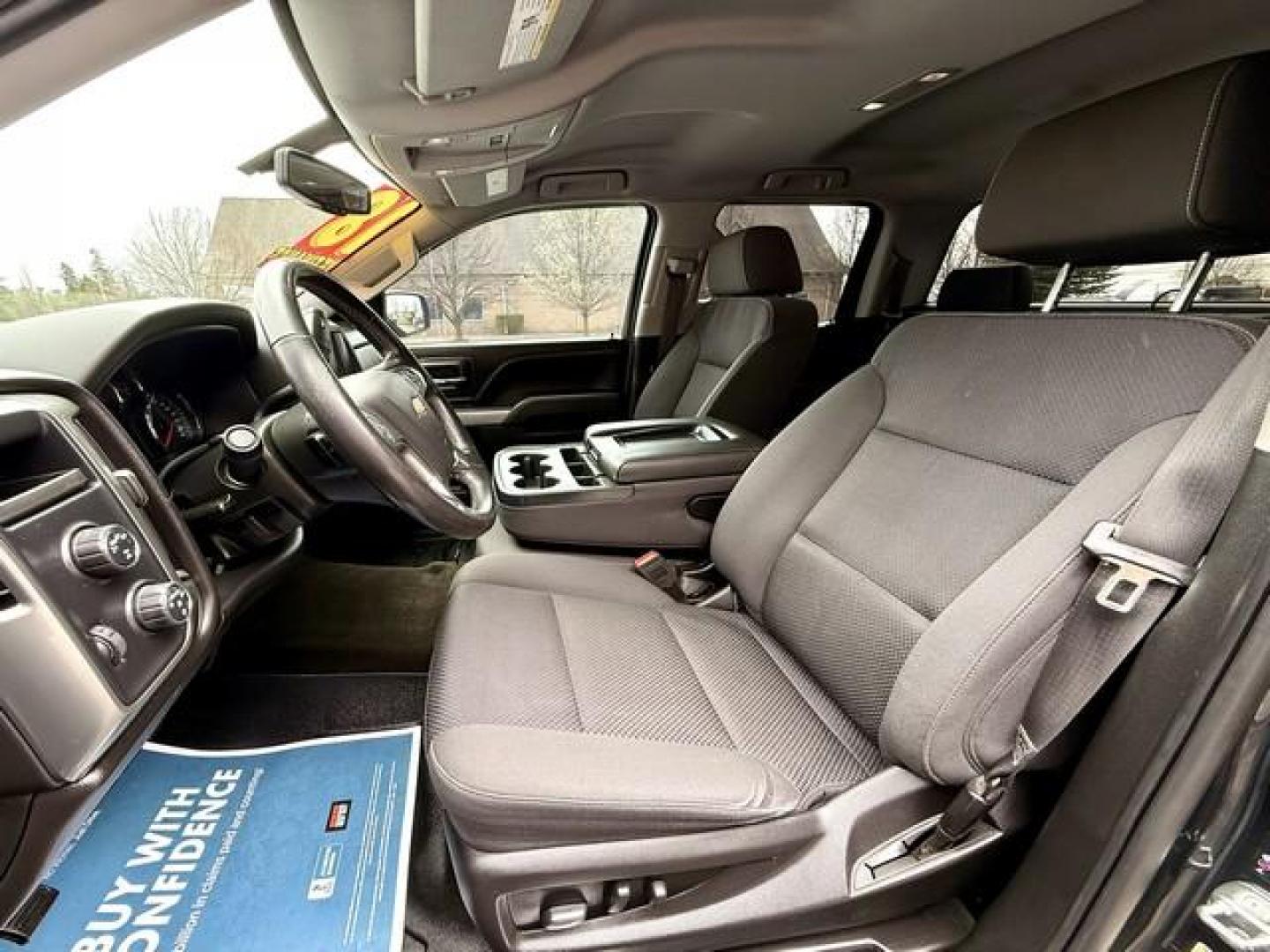 2018 GRAY CHEVROLET SILVERADO 1500 (1GCVKREC6JZ) with an V8,5.3L(325 CID),OHV engine, AUTOMATIC transmission, located at 14600 Frazho Road, Warren, MI, 48089, (586) 776-3400, 42.485996, -82.974220 - Photo#7