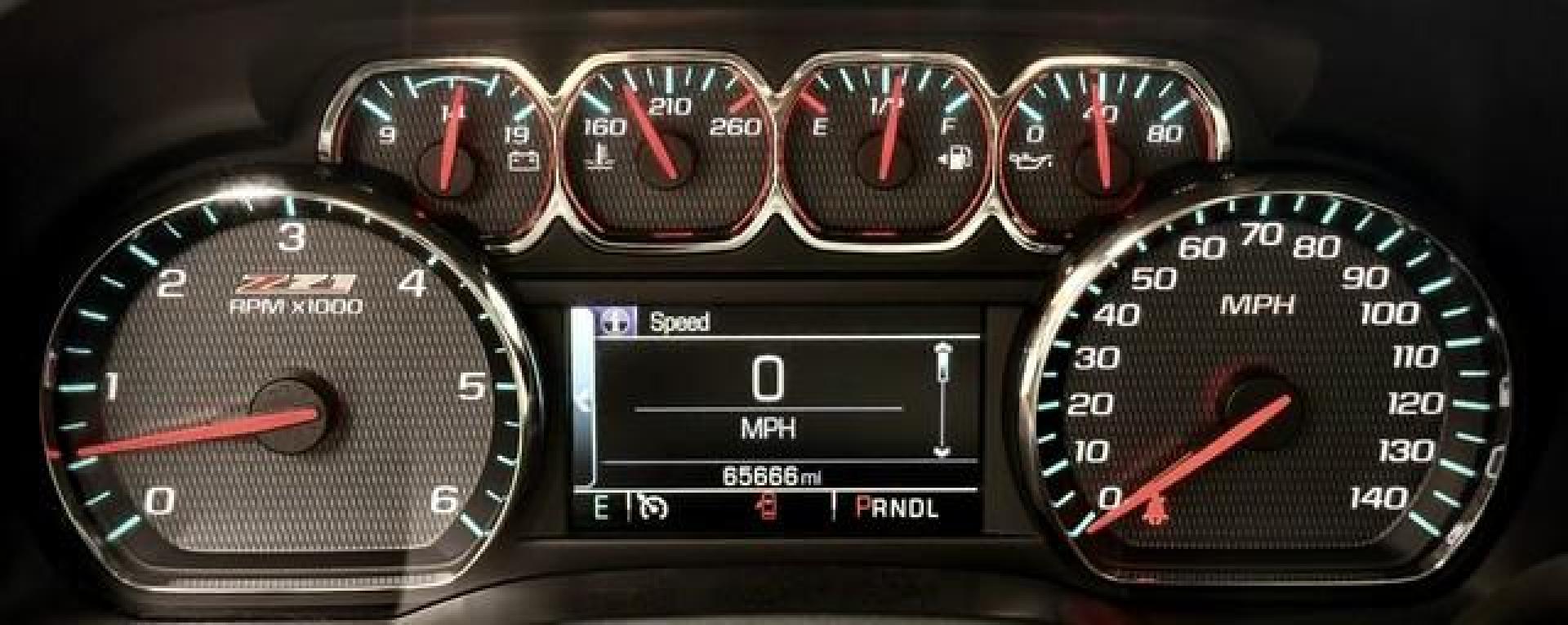 2018 GRAY CHEVROLET SILVERADO 1500 (1GCVKREC6JZ) with an V8,5.3L(325 CID),OHV engine, AUTOMATIC transmission, located at 14600 Frazho Road, Warren, MI, 48089, (586) 776-3400, 42.485996, -82.974220 - Photo#11