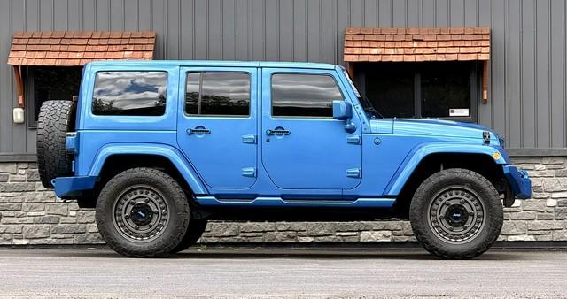 photo of 2015 JEEP WRANGLER 