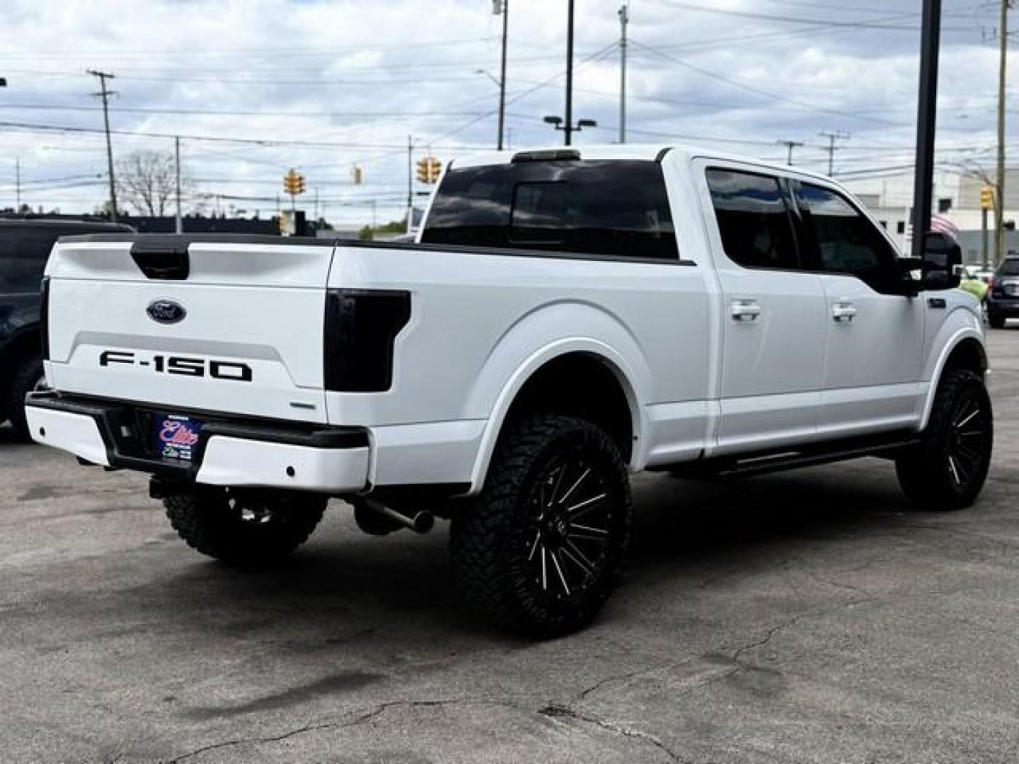 2019 WHITE FORD F-150 (1FTFW1E42KF) with an V6,3.5L(213 CID),DOHC engine, AUTOMATIC transmission, located at 14600 Frazho Road, Warren, MI, 48089, (586) 776-3400, 42.485996, -82.974220 - Photo#5