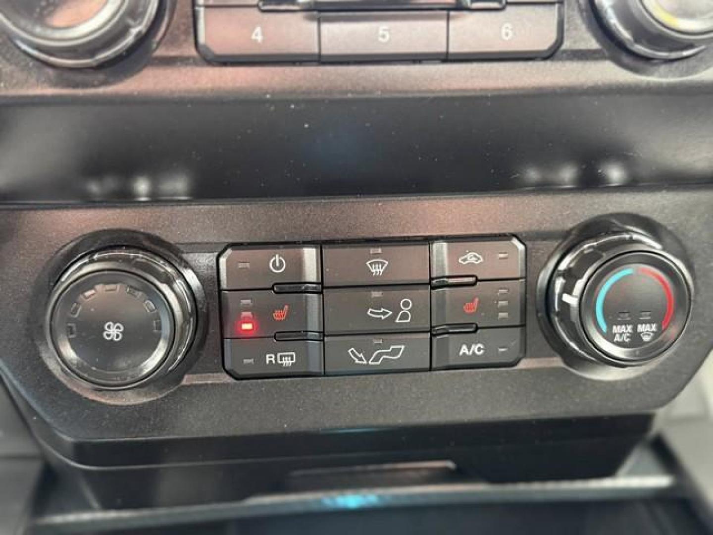 2019 WHITE FORD F-150 (1FTFW1E42KF) with an V6,3.5L(213 CID),DOHC engine, AUTOMATIC transmission, located at 14600 Frazho Road, Warren, MI, 48089, (586) 776-3400, 42.485996, -82.974220 - Photo#17