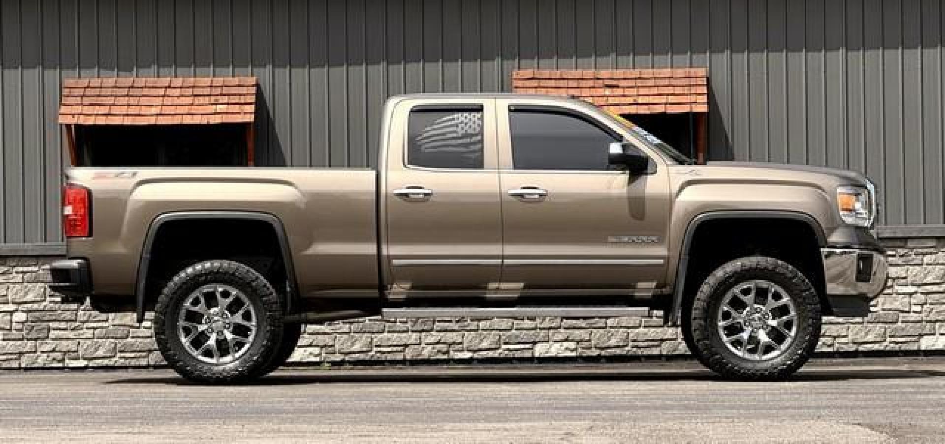 2014 BROWN GMC SIERRA 1500 (1GTV2VEC8EZ) with an V8,5.3L(325 CID),OHV engine, AUTOMATIC transmission, located at 14600 Frazho Road, Warren, MI, 48089, (586) 776-3400, 42.485996, -82.974220 - Photo#1