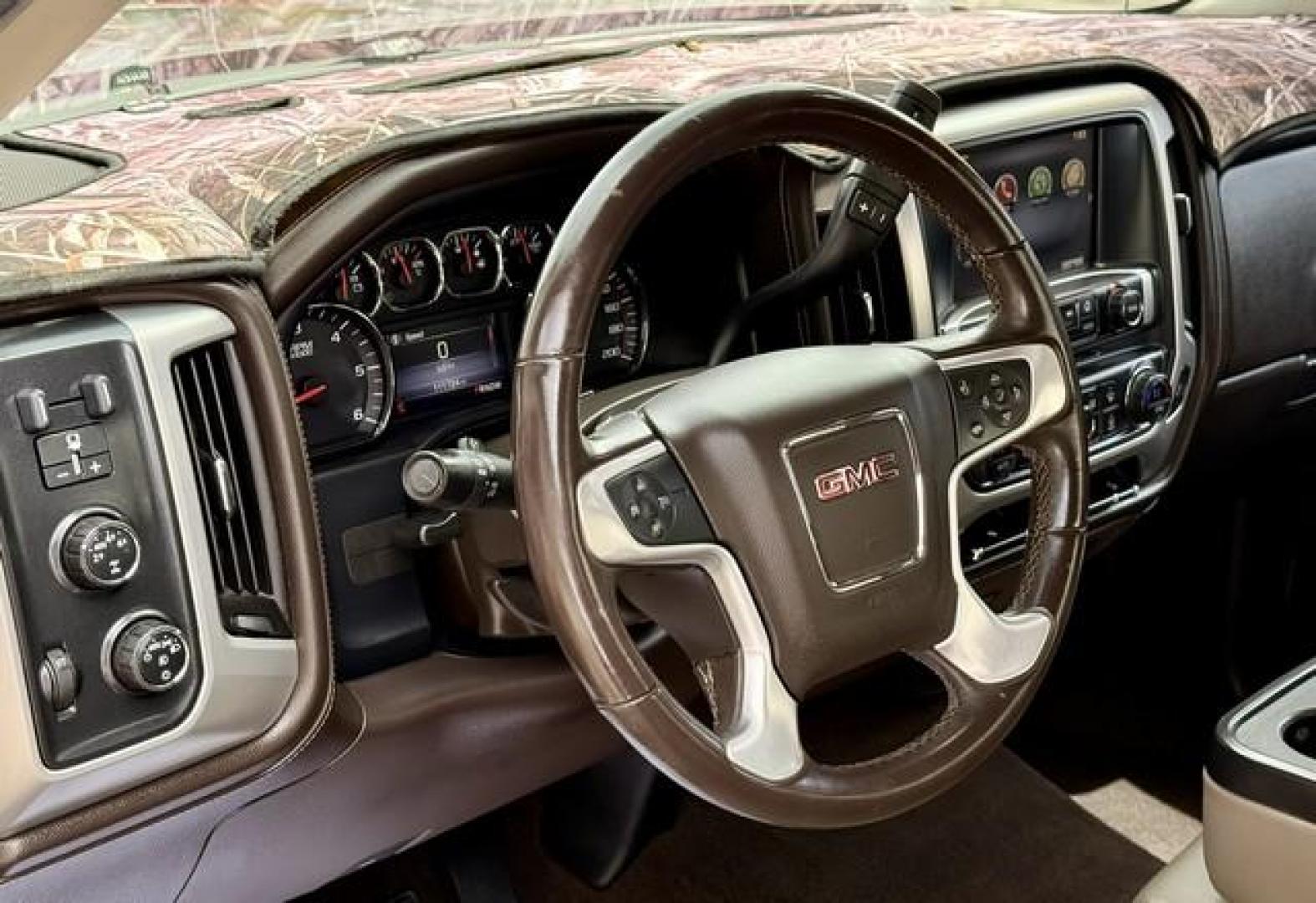 2014 BROWN GMC SIERRA 1500 (1GTV2VEC8EZ) with an V8,5.3L(325 CID),OHV engine, AUTOMATIC transmission, located at 14600 Frazho Road, Warren, MI, 48089, (586) 776-3400, 42.485996, -82.974220 - Photo#8