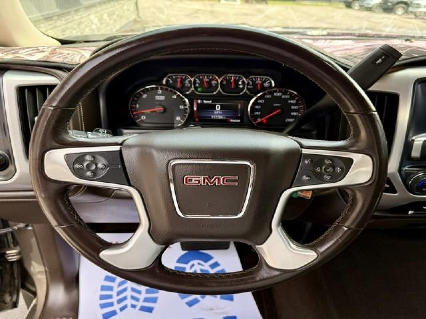 2014 BROWN GMC SIERRA 1500 (1GTV2VEC8EZ) with an V8,5.3L(325 CID),OHV engine, AUTOMATIC transmission, located at 14600 Frazho Road, Warren, MI, 48089, (586) 776-3400, 42.485996, -82.974220 - Photo#9
