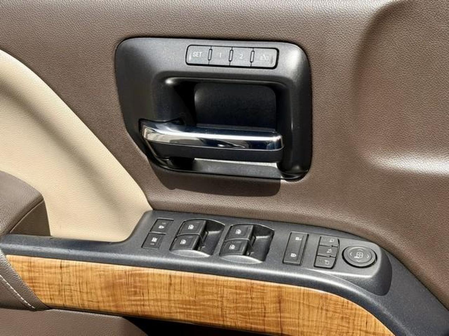 2014 BROWN GMC SIERRA 1500 (1GTV2VEC8EZ) with an V8,5.3L(325 CID),OHV engine, AUTOMATIC transmission, located at 14600 Frazho Road, Warren, MI, 48089, (586) 776-3400, 42.485996, -82.974220 - Photo#12