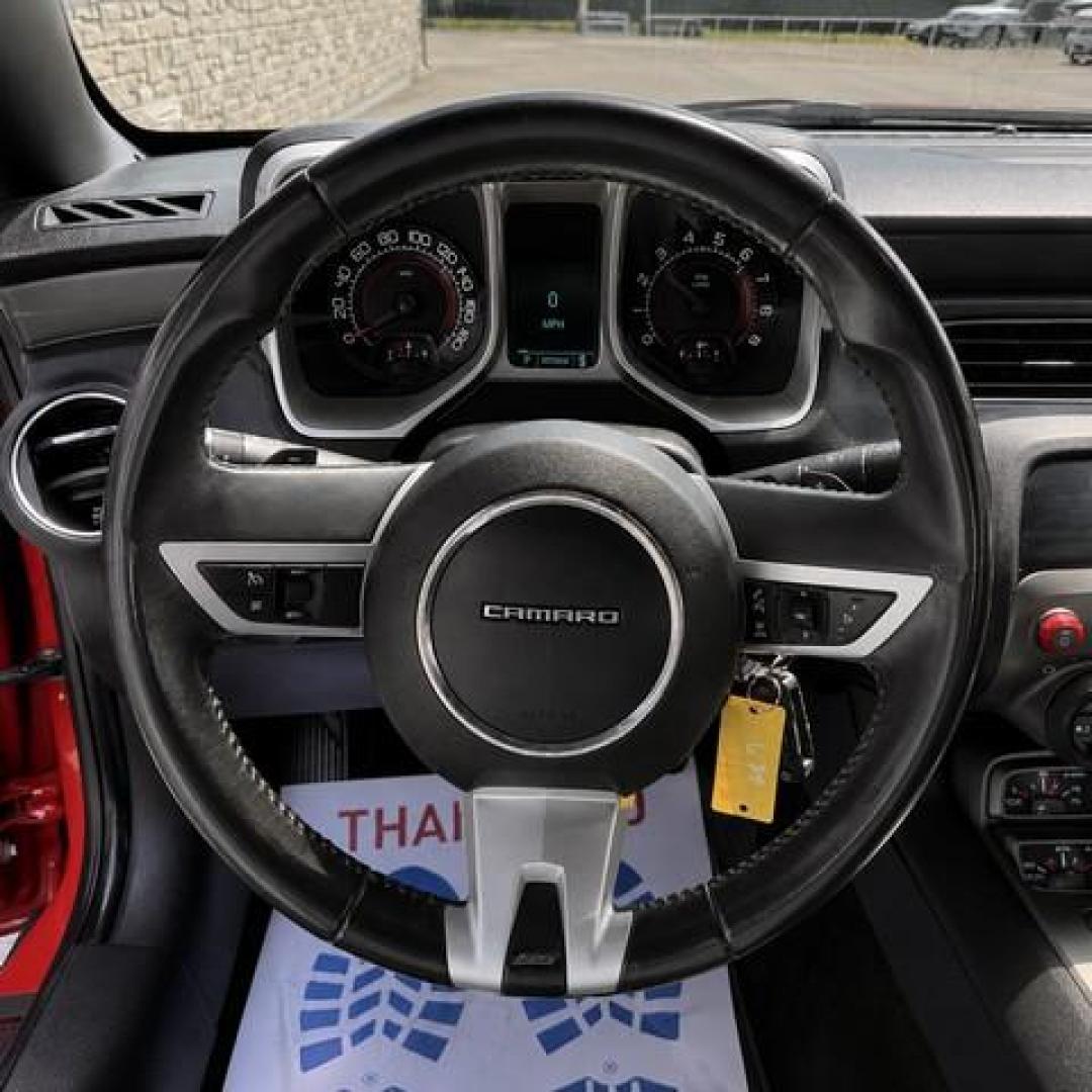 2011 CHERRY RED CHEVROLET CAMARO (2G1FK3DJXB9) with an V8,6.2L(376 CID),OHV engine, AUTOMATIC transmission, located at 14600 Frazho Road, Warren, MI, 48089, (586) 776-3400, 42.485996, -82.974220 - Photo#11