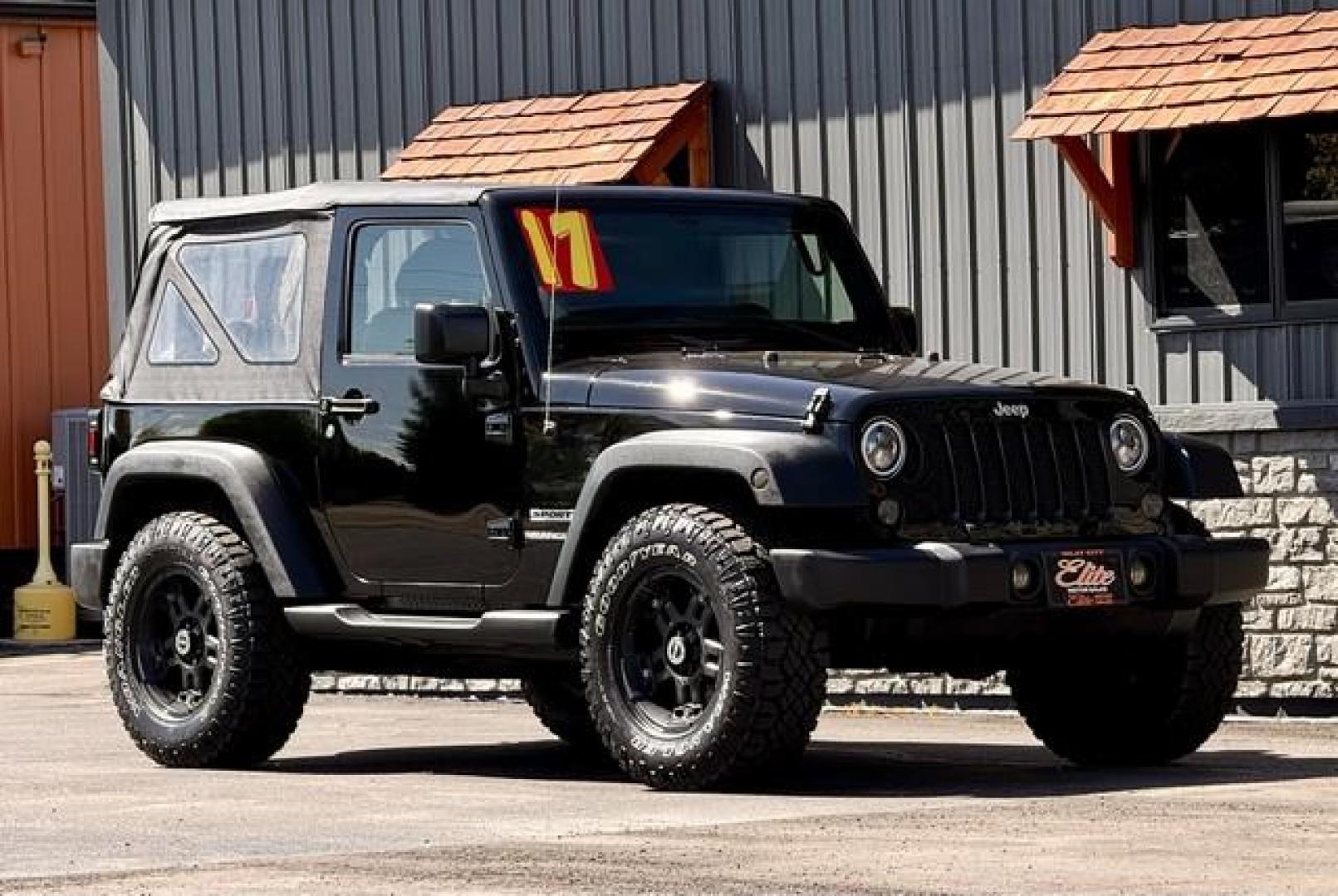 2017 BLACK JEEP WRANGLER (1C4AJWAG6HL) with an V6,3.6L(220 CID),DOHC engine, MANUAL transmission, located at 14600 Frazho Road, Warren, MI, 48089, (586) 776-3400, 42.485996, -82.974220 - Photo#3