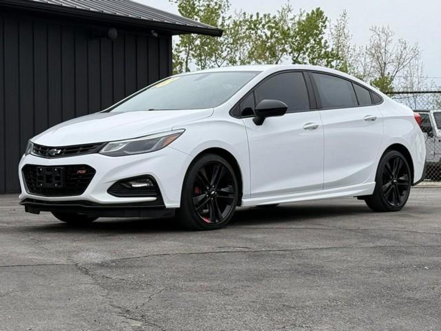 2018 WHITE CHEVROLET CRUZE (1G1BE5SM1J7) with an L4,1.4L(85 CID),DOHC engine, AUTOMATIC transmission, located at 14600 Frazho Road, Warren, MI, 48089, (586) 776-3400, 42.485996, -82.974220 - Photo#1