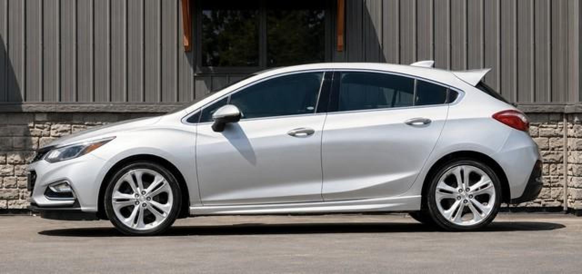 2017 SILVER CHEVROLET CRUZE (3G1BF6SM1HS) with an L4,1.4L(85 CID),DOHC engine, AUTOMATIC transmission, located at 14600 Frazho Road, Warren, MI, 48089, (586) 776-3400, 42.485996, -82.974220 - Photo#2