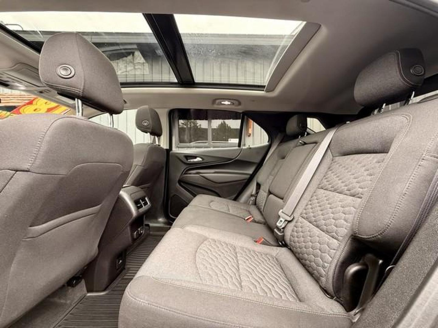 2018 GRAY CHEVROLET EQUINOX (2GNAXJEV5J6) with an L4,1.5L(91 CID),DOHC engine, AUTOMATIC transmission, located at 14600 Frazho Road, Warren, MI, 48089, (586) 776-3400, 42.485996, -82.974220 - Photo#7