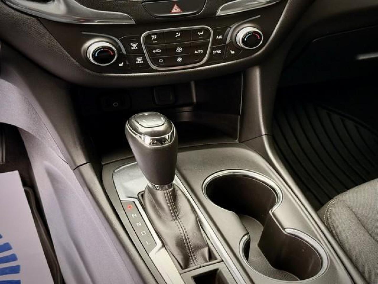 2018 GRAY CHEVROLET EQUINOX (2GNAXJEV5J6) with an L4,1.5L(91 CID),DOHC engine, AUTOMATIC transmission, located at 14600 Frazho Road, Warren, MI, 48089, (586) 776-3400, 42.485996, -82.974220 - Photo#11