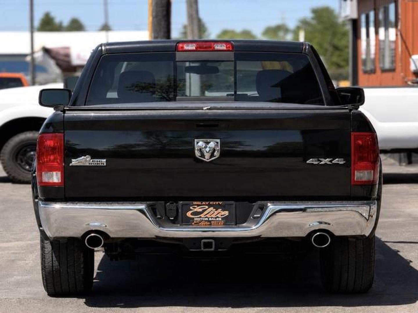 2010 BLACK DODGE RAM 1500 (1D7RV1GTXAS) with an V8,5.7L(345 CID),OHV engine, AUTOMATIC transmission, located at 14600 Frazho Road, Warren, MI, 48089, (586) 776-3400, 42.485996, -82.974220 - Photo#5