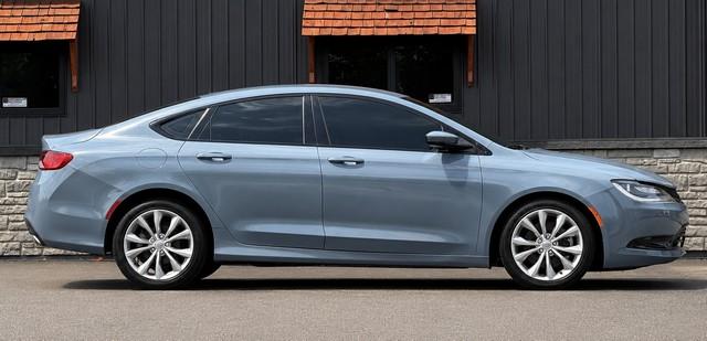 photo of 2015 CHRYSLER 200 