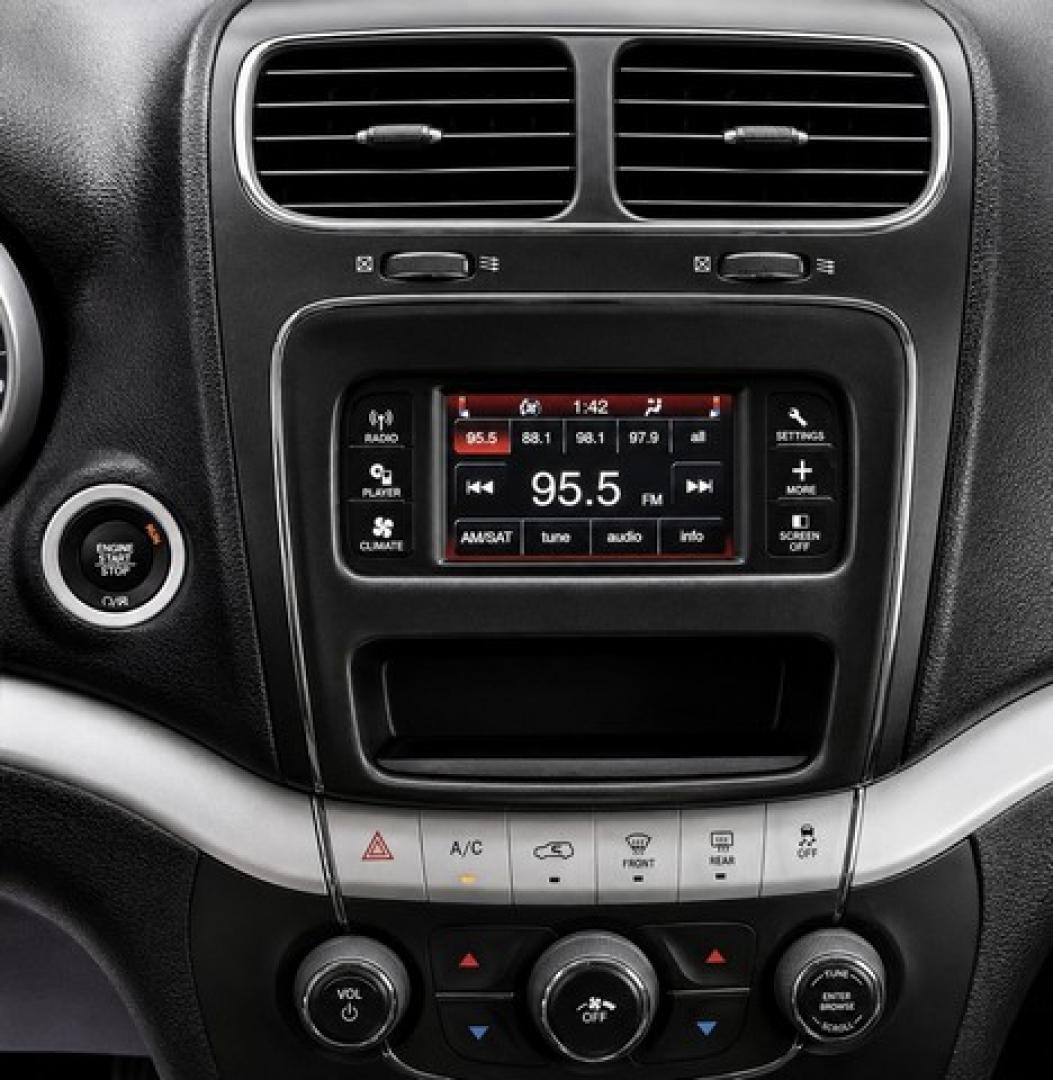 2020 RHINO DODGE JOURNEY (3C4PDCAB9LT) with an L4,2.4L(144 CID),DOHC engine, AUTOMATIC transmission, located at 14600 Frazho Road, Warren, MI, 48089, (586) 776-3400, 42.485996, -82.974220- Photo#10