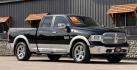 2015 BLACK FOREST GREEN RAM 1500 LARAMIE (1C6RR7JT9FS) with an V8,5.7L(345 CID),OHV engine, AUTOMATIC transmission, located at 14600 Frazho Road, Warren, MI, 48089, (586) 776-3400, 42.485996, -82.974220 - Photo#2