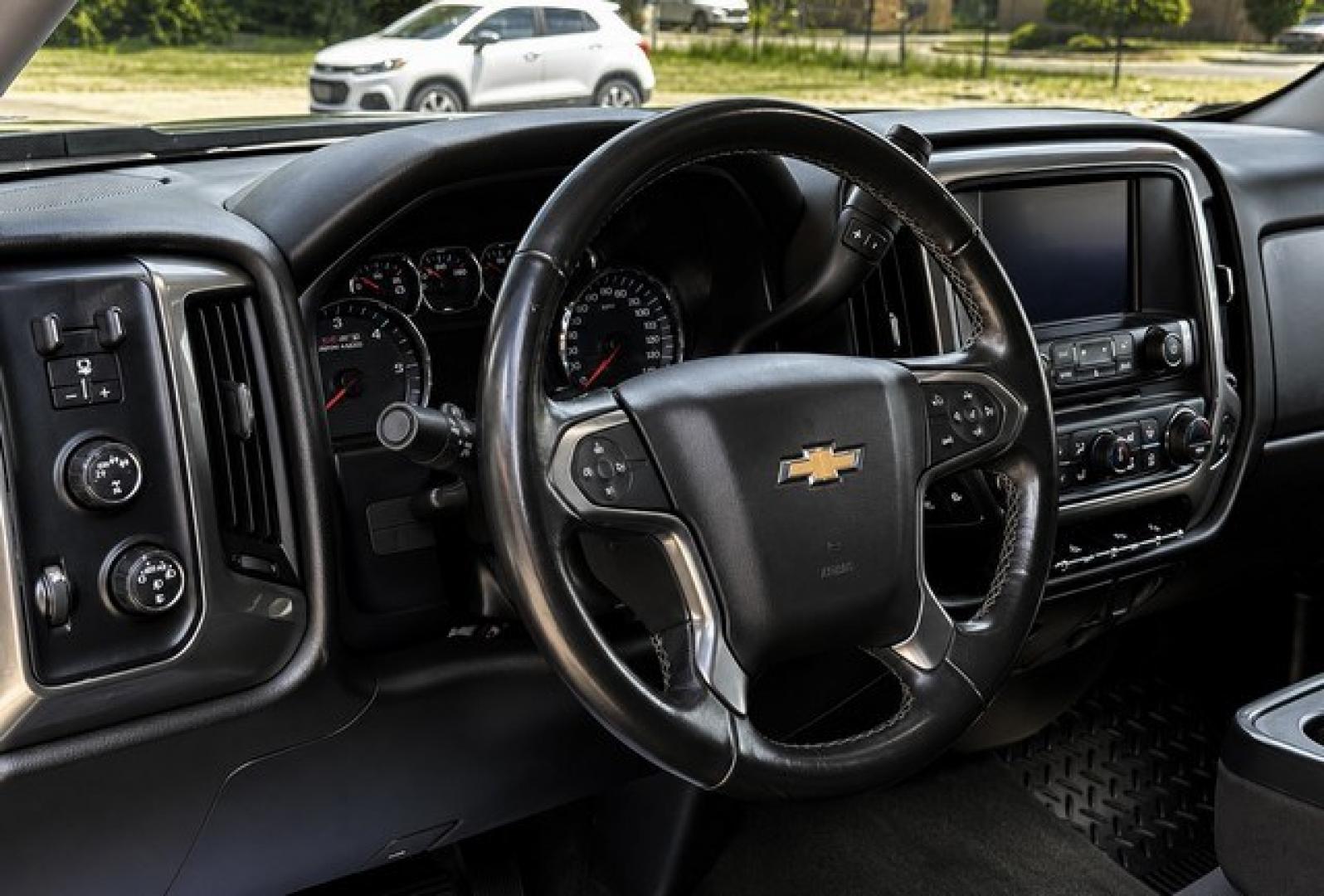 2019 BLACK CHEVROLET SILVERADO 1500 LD (2GCVKPEC2K1) with an V8,5.3L(325 CID),OHV engine, AUTOMATIC transmission, located at 14600 Frazho Road, Warren, MI, 48089, (586) 776-3400, 42.485996, -82.974220- Photo#11