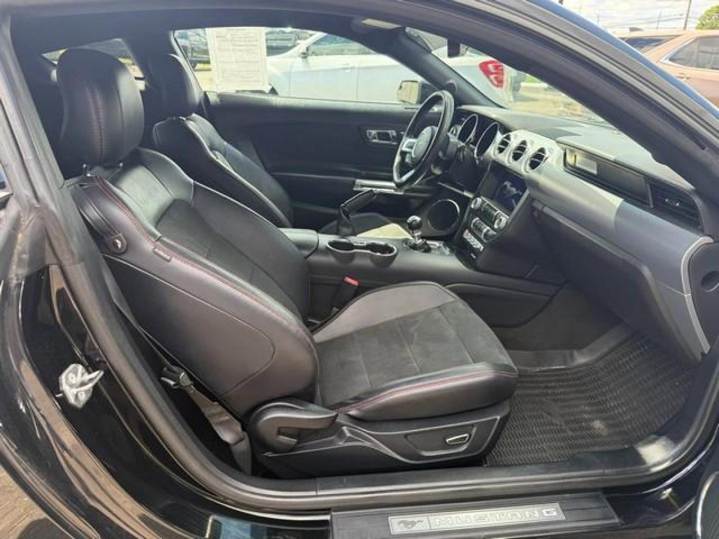 2016 BLACK FORD MUSTANG (1FA6P8CF1G5) with an V8,5.0L(302 CID),DOHC engine, AUTOMATIC transmission, located at 14600 Frazho Road, Warren, MI, 48089, (586) 776-3400, 42.485996, -82.974220 - Photo#13