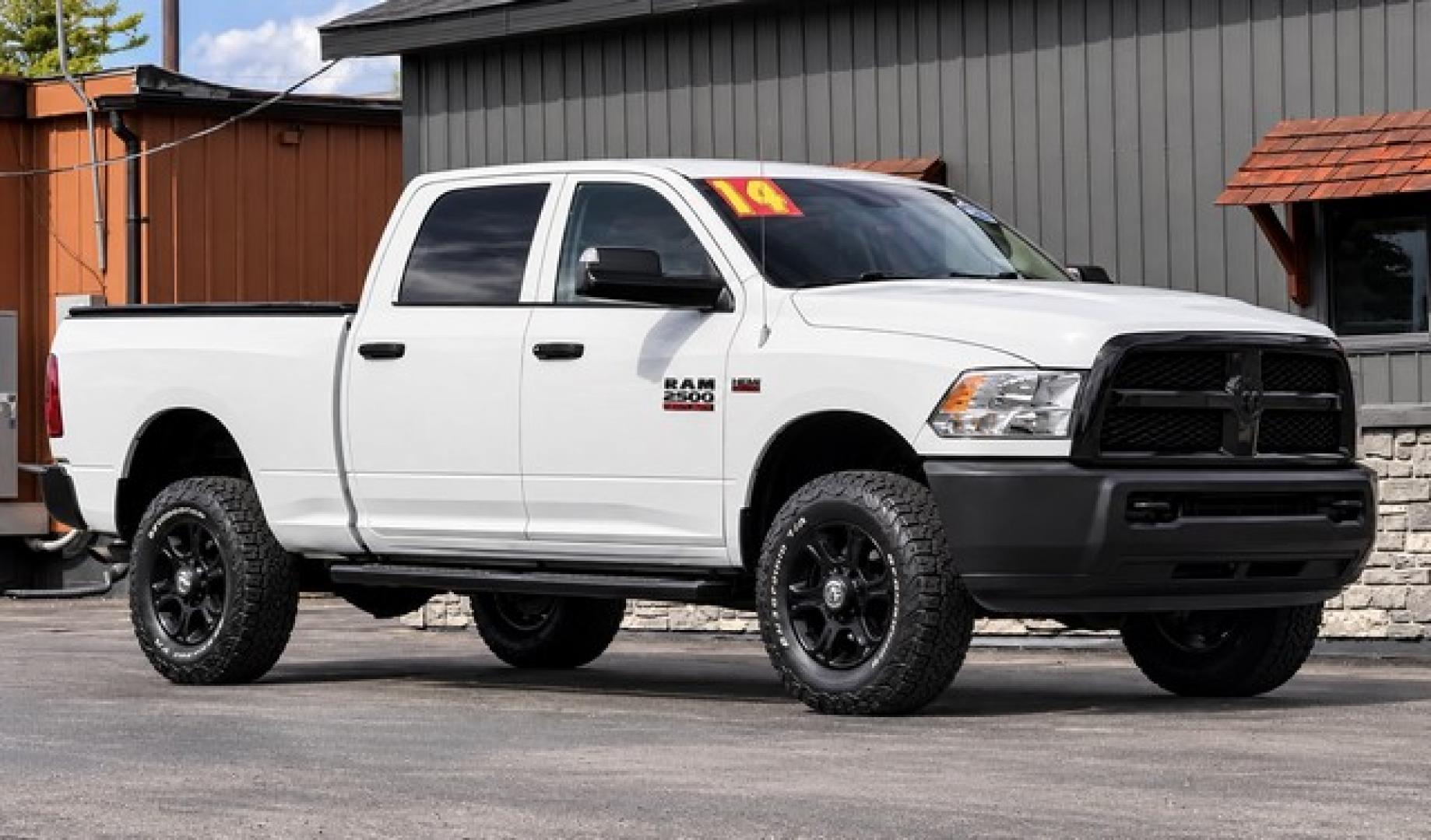 2014 WHITE RAM 2500 (3C6TR5CT0EG) with an V8,5.7L(345 CID),OHV engine, AUTOMATIC transmission, located at 14600 Frazho Road, Warren, MI, 48089, (586) 776-3400, 42.485996, -82.974220- Photo#3