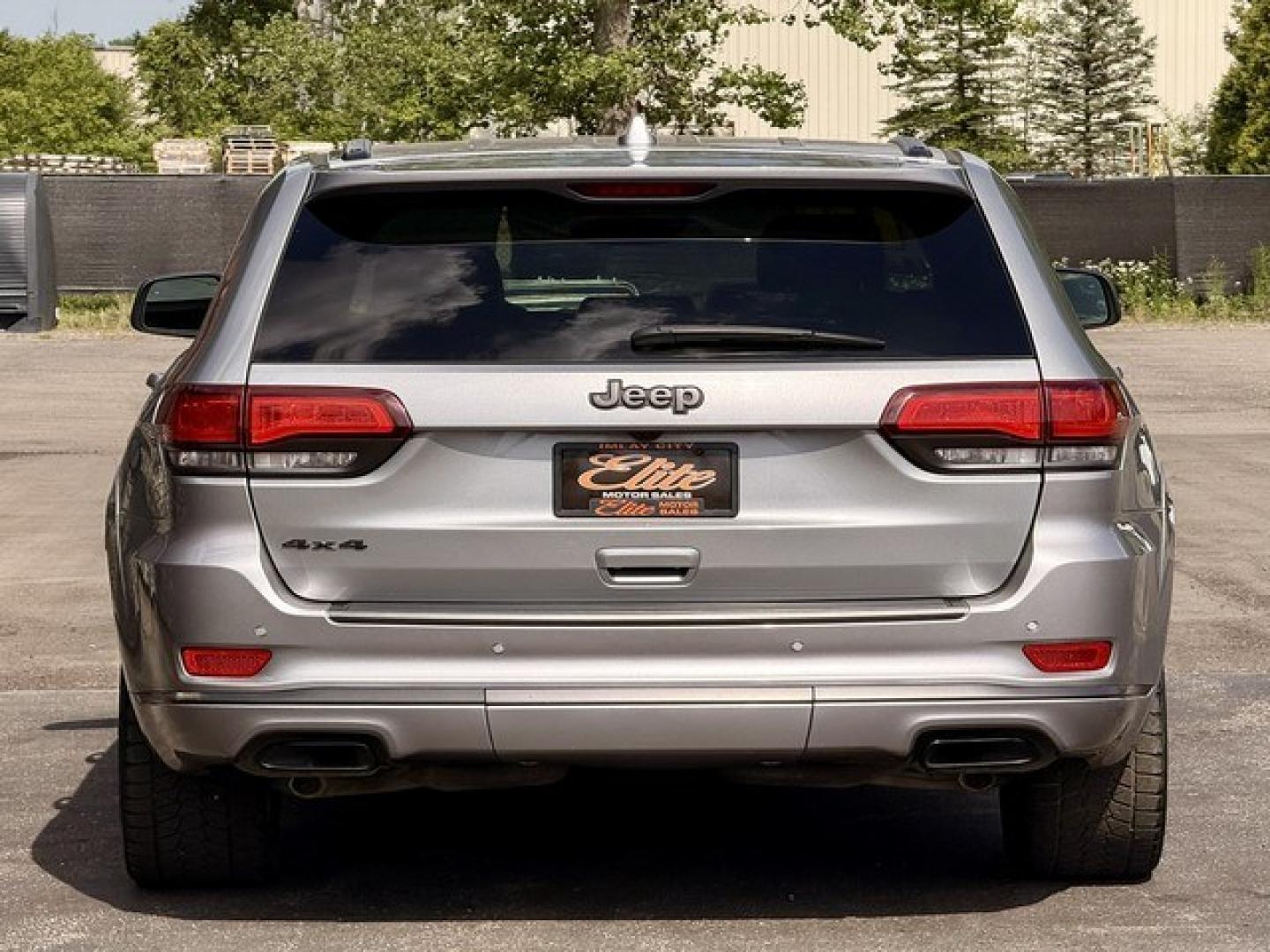 2018 BILLIT GRAY JEEP GRAND CHEROKEE (1C4RJFCG6JC) with an V6,3.6L(220 CID),DOHC engine, AUTOMATIC transmission, located at 14600 Frazho Road, Warren, MI, 48089, (586) 776-3400, 42.485996, -82.974220- Photo#5