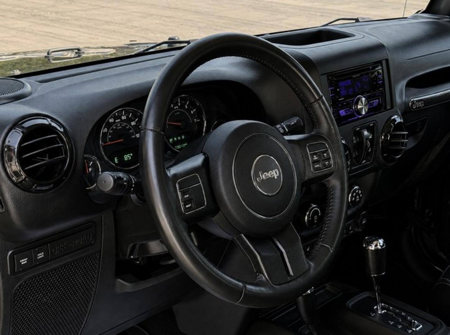 2017 BLACK JEEP WRANGLER (1C4HJWFG4HL) with an V6,3.6L(220 CID),DOHC engine, AUTOMATIC transmission, located at 14600 Frazho Road, Warren, MI, 48089, (586) 776-3400, 42.485996, -82.974220- Photo#13