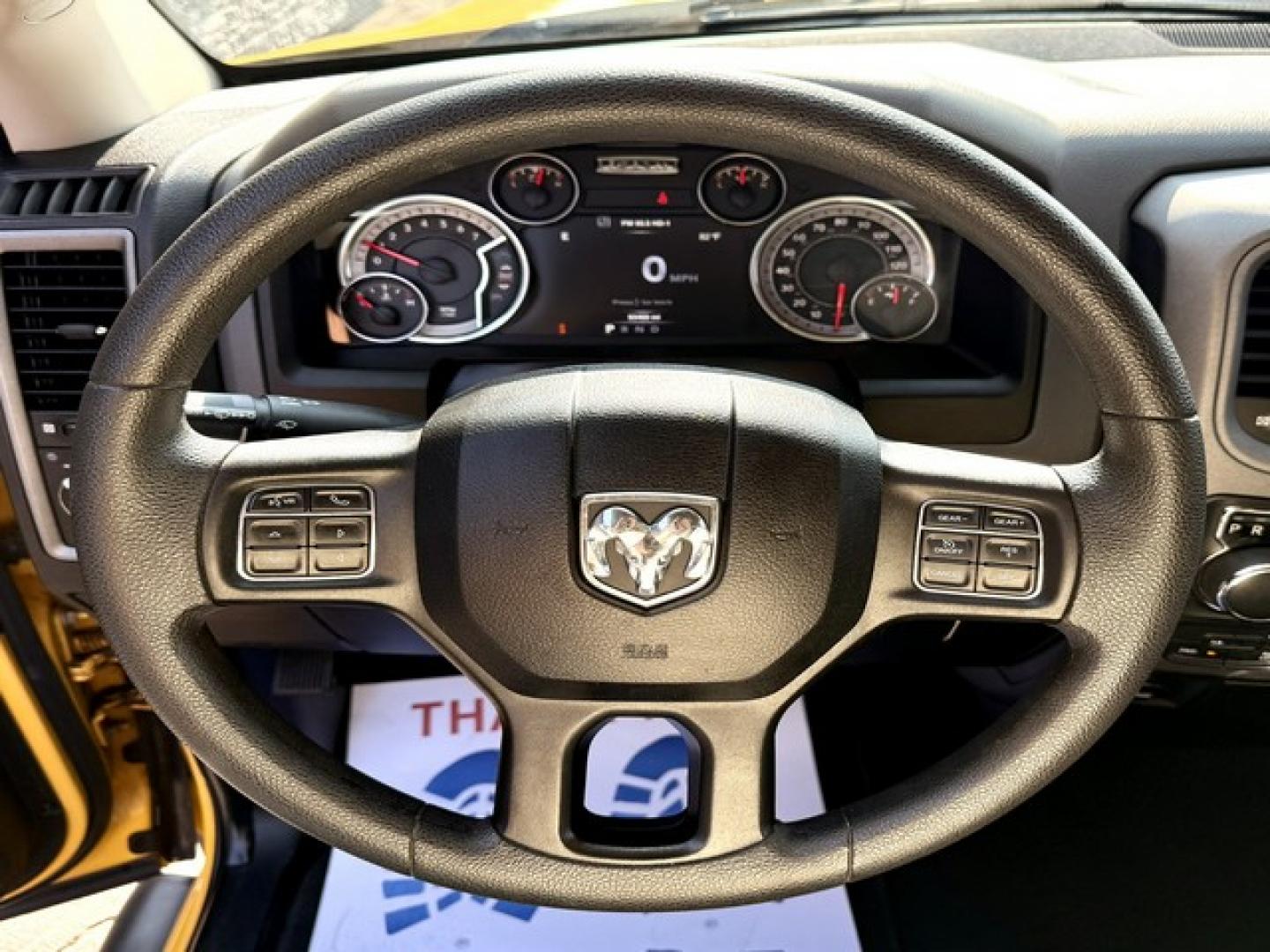 2019 STINGER YELLOW RAM 1500 CLASSIC (1C6RR7KT4KS) with an V8,5.7L(345 CID), engine, AUTOMATIC transmission, located at 14600 Frazho Road, Warren, MI, 48089, (586) 776-3400, 42.485996, -82.974220- Photo#9