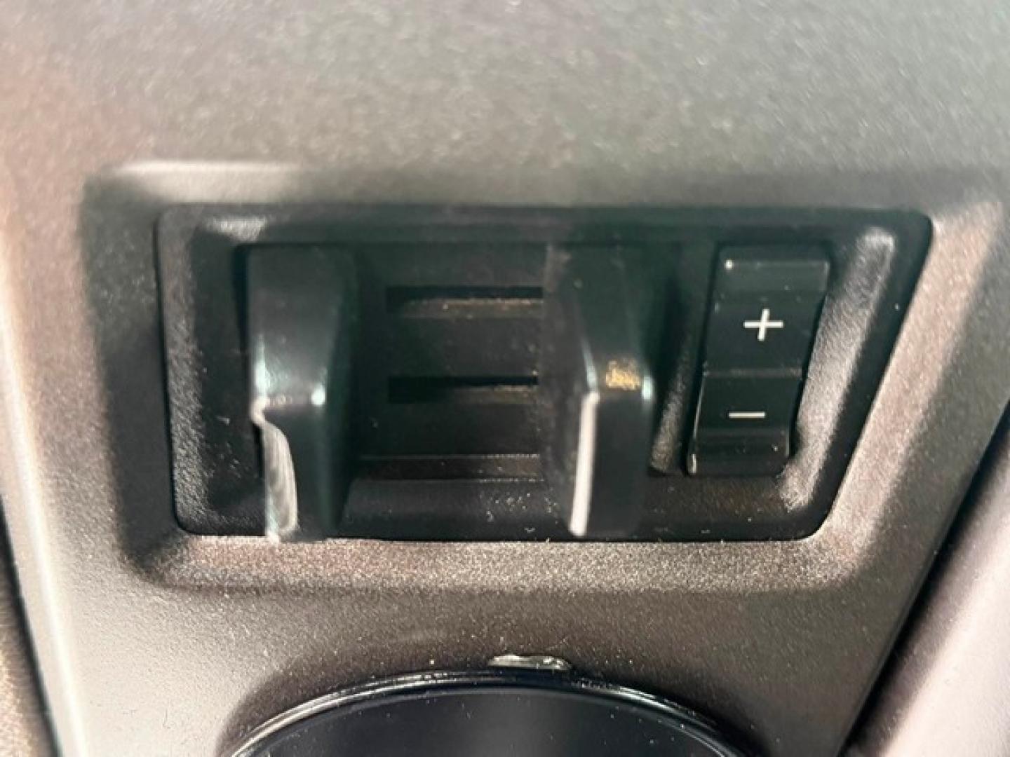 2019 SILVER FORD F-350 SUPER DUTY (1FT8X3B65KE) with an V8,6.2L(379 CID),SOHC engine, AUTOMATIC transmission, located at 14600 Frazho Road, Warren, MI, 48089, (586) 776-3400, 42.485996, -82.974220- Photo#16