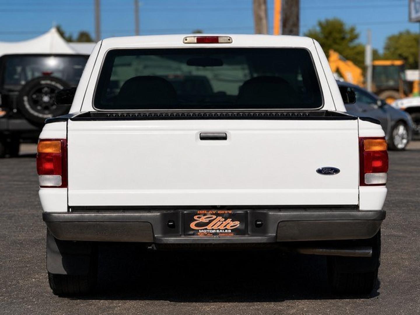 1999 WHITE FORD RANGER (1FTYR14V0XT) , AUTOMATIC transmission, located at 14600 Frazho Road, Warren, MI, 48089, (586) 776-3400, 42.485996, -82.974220- Photo#5