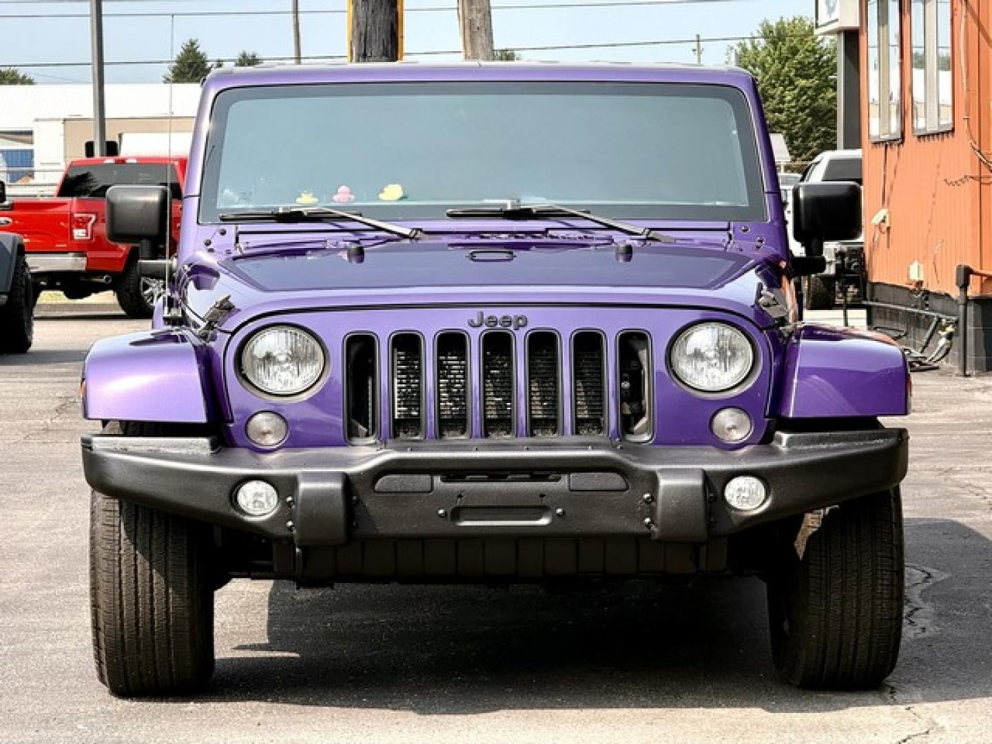 2016 PURPLE JEEP WRANGLER (1C4BJWEG4GL) with an V6,3.6L(220 CID),DOHC engine, AUTOMATIC transmission, located at 14600 Frazho Road, Warren, MI, 48089, (586) 776-3400, 42.485996, -82.974220- Photo#4