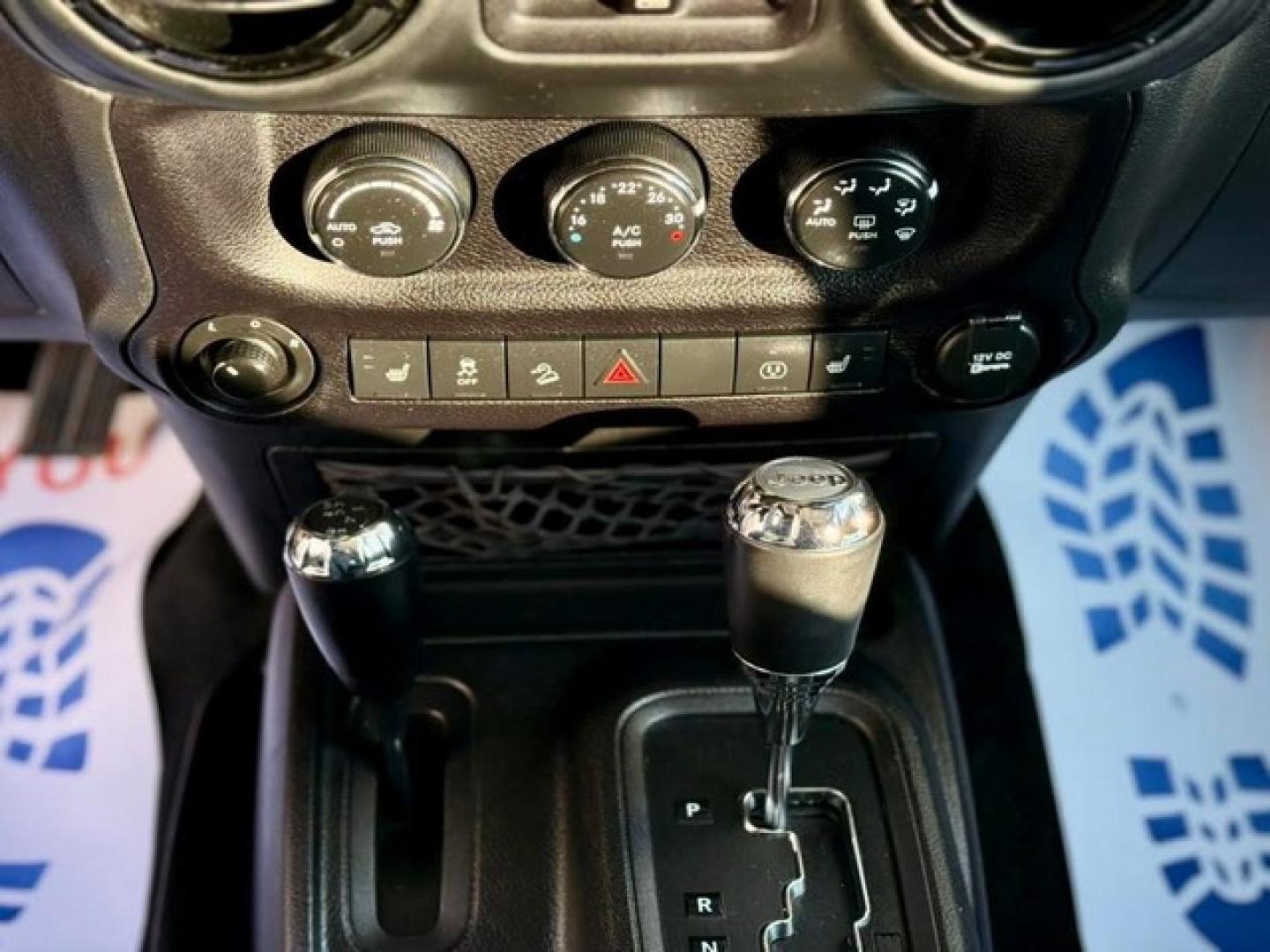 2016 PURPLE JEEP WRANGLER (1C4BJWEG4GL) with an V6,3.6L(220 CID),DOHC engine, AUTOMATIC transmission, located at 14600 Frazho Road, Warren, MI, 48089, (586) 776-3400, 42.485996, -82.974220- Photo#11