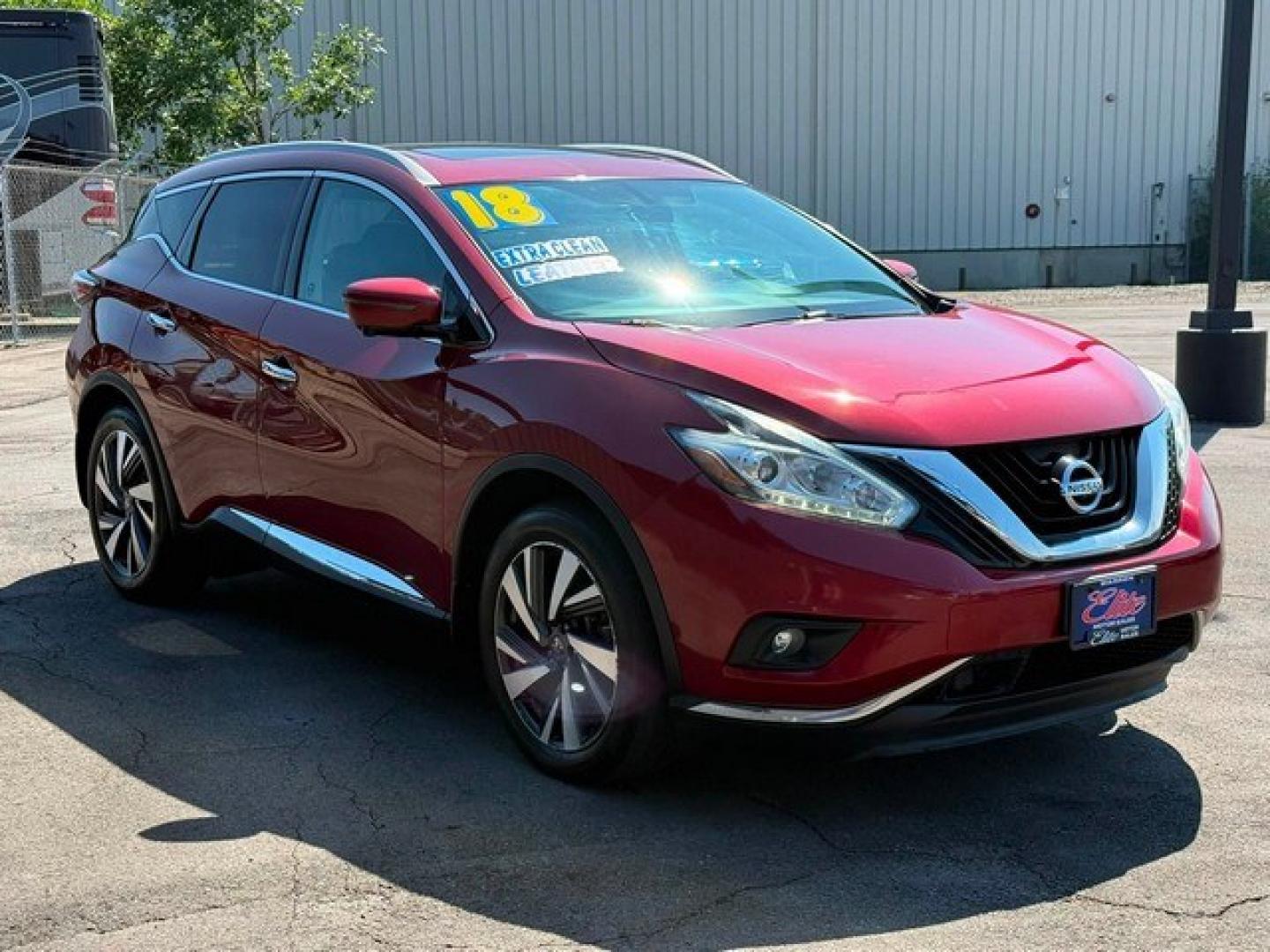 2018 RED NISSAN MURANO (5N1AZ2MH5JN) with an V6,3.5L( CID),DOHC engine, AUTOMATIC transmission, located at 14600 Frazho Road, Warren, MI, 48089, (586) 776-3400, 42.485996, -82.974220- Photo#3