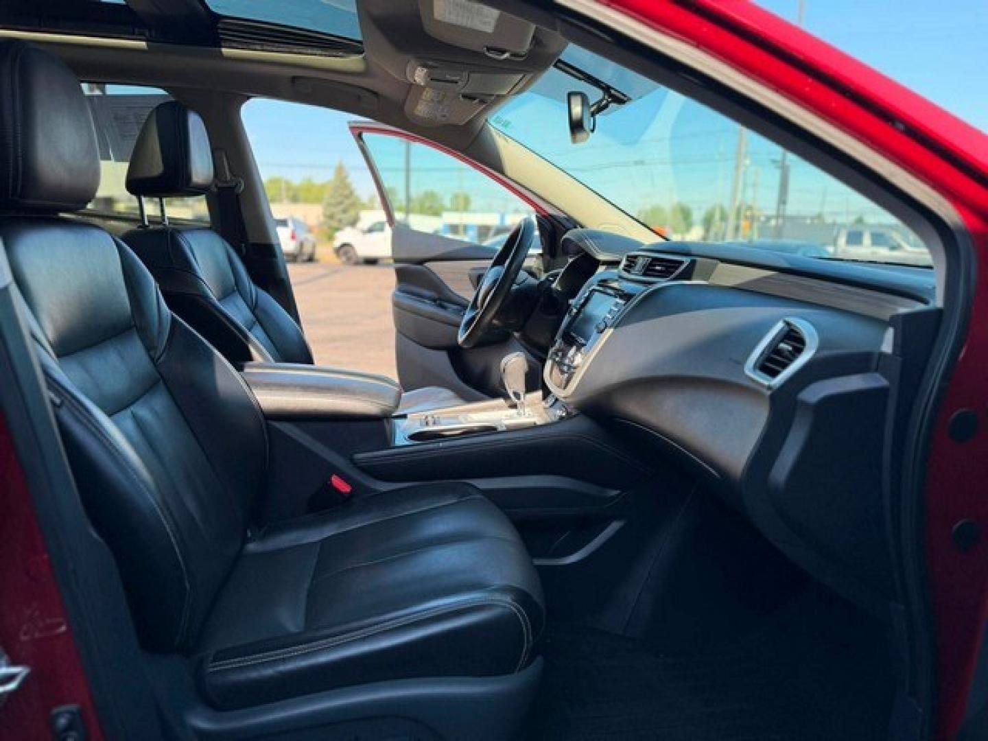 2018 RED NISSAN MURANO (5N1AZ2MH5JN) with an V6,3.5L( CID),DOHC engine, AUTOMATIC transmission, located at 14600 Frazho Road, Warren, MI, 48089, (586) 776-3400, 42.485996, -82.974220- Photo#15