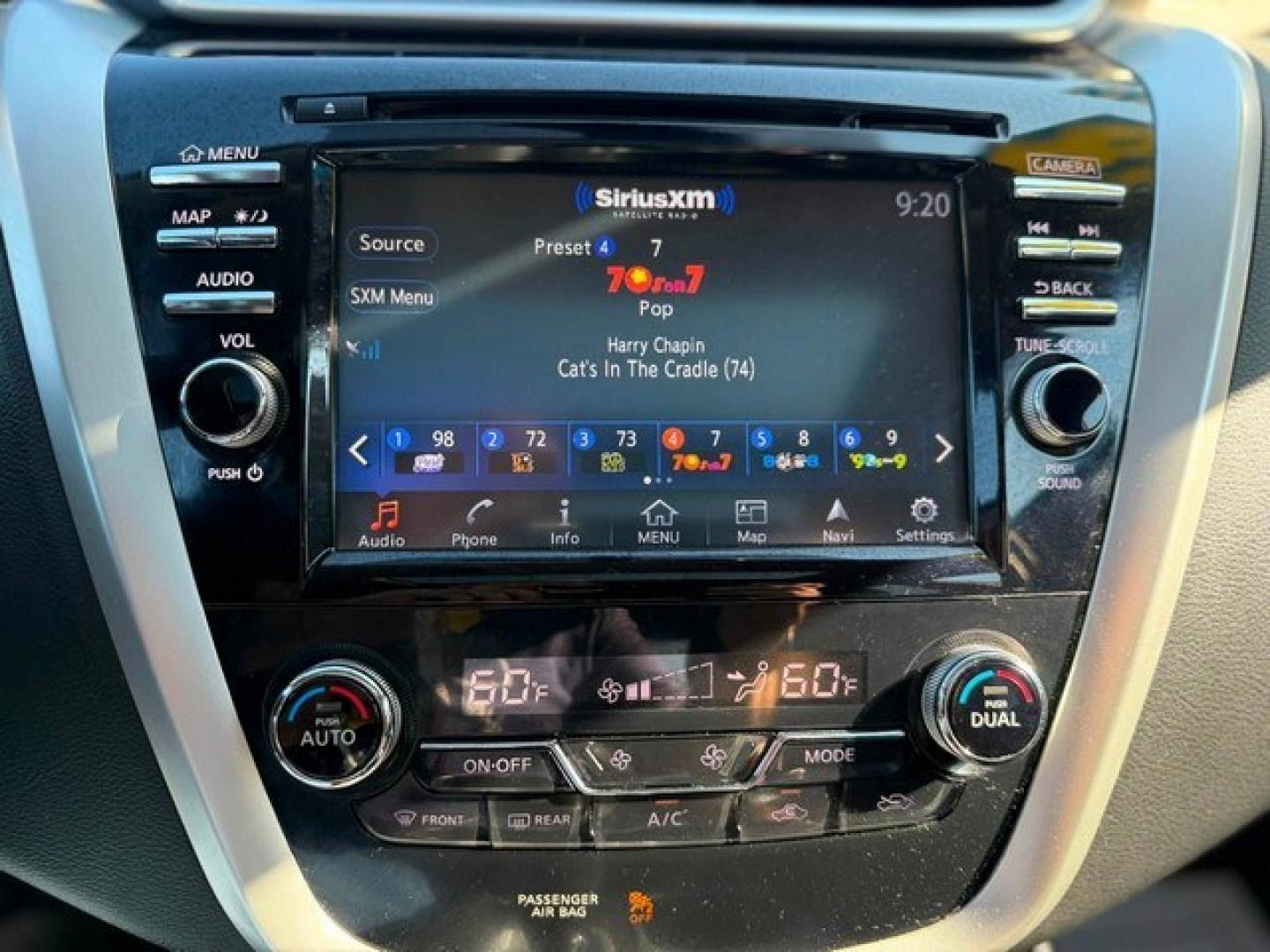 2018 RED NISSAN MURANO (5N1AZ2MH5JN) with an V6,3.5L( CID),DOHC engine, AUTOMATIC transmission, located at 14600 Frazho Road, Warren, MI, 48089, (586) 776-3400, 42.485996, -82.974220- Photo#19
