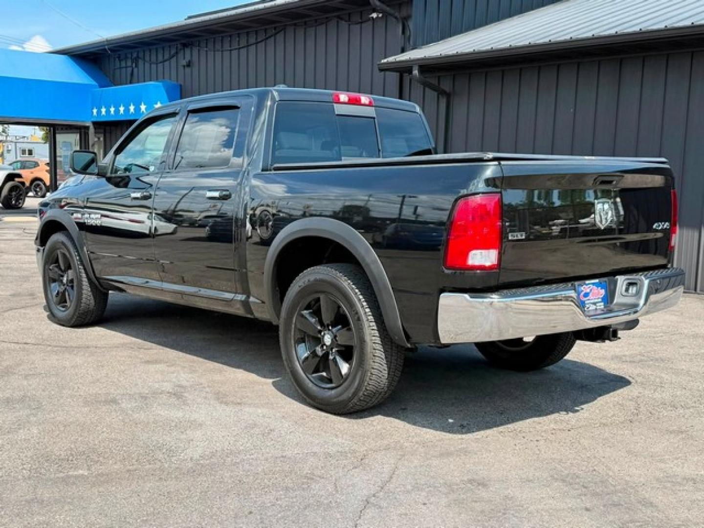 2018 BLACK RAM 1500 (1C6RR7LT6JS) with an V8,5.7L(345 CID),OHV engine, AUTOMATIC transmission, located at 14600 Frazho Road, Warren, MI, 48089, (586) 776-3400, 42.485996, -82.974220- Photo#7