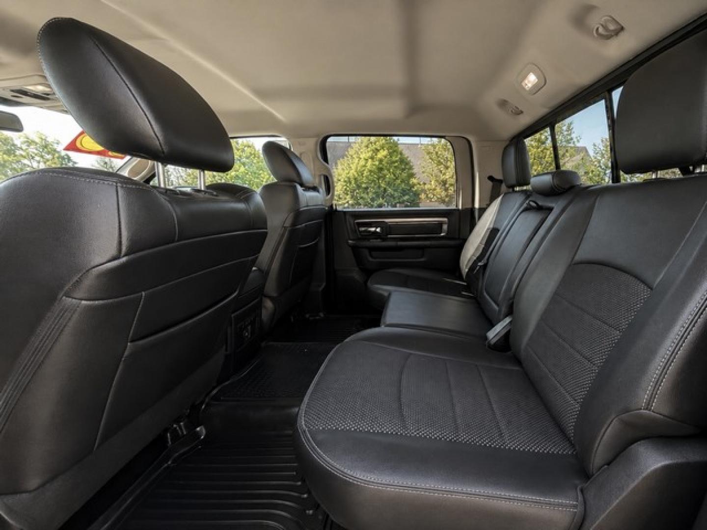 2016 GRAY RAM 1500 (1C6RR7MT4GS) with an V8,5.7L(345 CID),OHV engine, AUTOMATIC transmission, located at 14600 Frazho Road, Warren, MI, 48089, (586) 776-3400, 42.485996, -82.974220- Photo#9