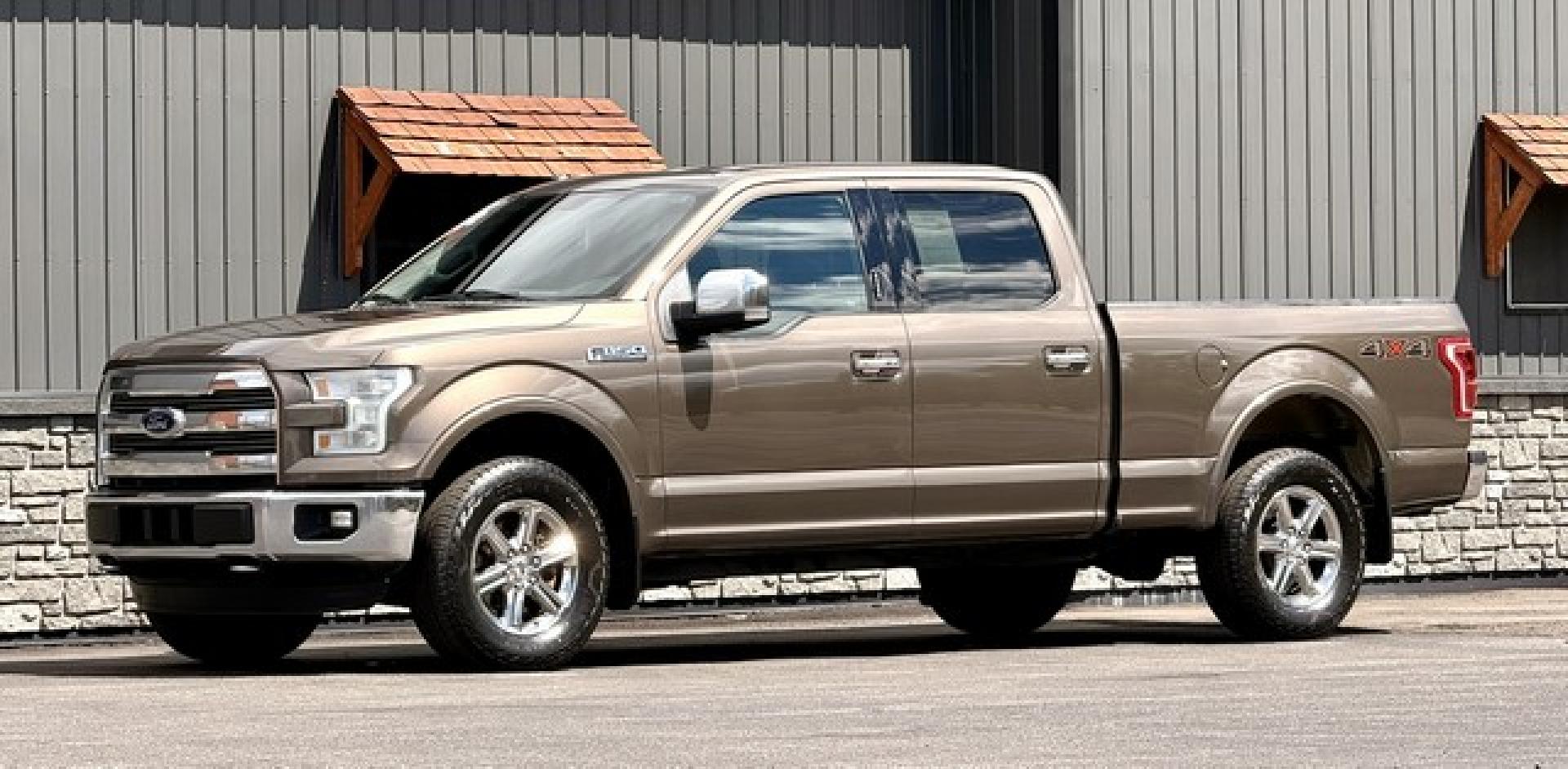 2016 CARIBOU BROWN FORD F-150 (1FTFW1EF4GF) with an V8,5.0L(302 CID),DOHC engine, AUTOMATIC transmission, located at 14600 Frazho Road, Warren, MI, 48089, (586) 776-3400, 42.485996, -82.974220- Photo#1