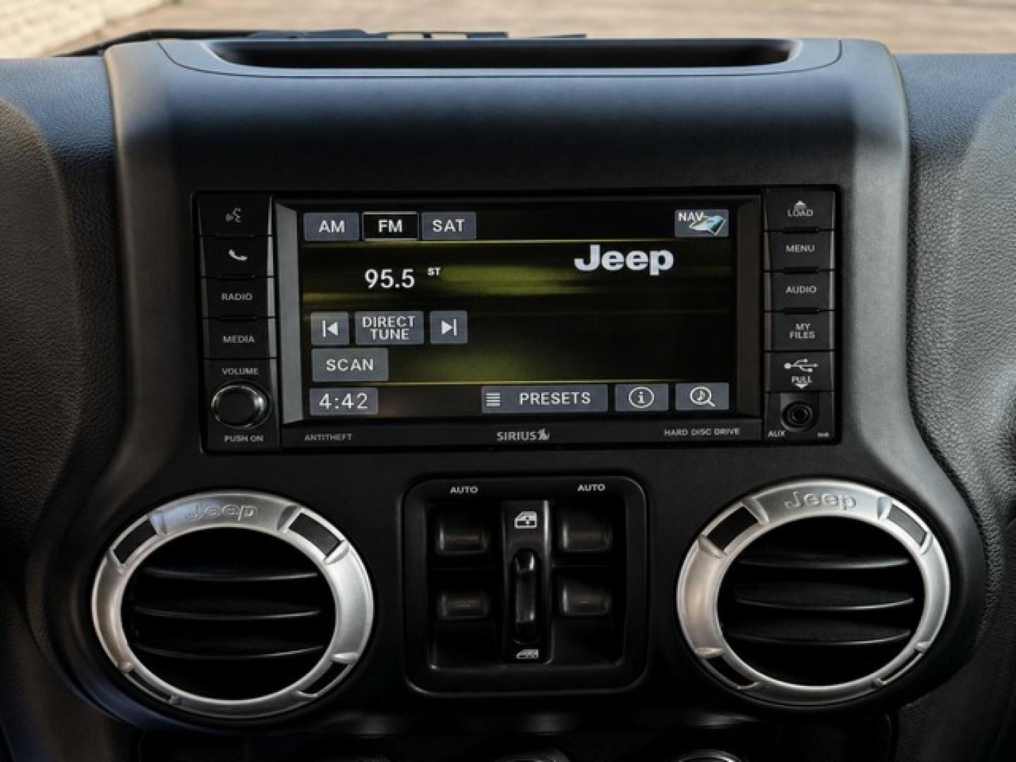 2017 BLACK JEEP WRANGLER (1C4BJWEG4HL) with an V6,3.6L(220 CID),DOHC engine, AUTOMATIC transmission, located at 14600 Frazho Road, Warren, MI, 48089, (586) 776-3400, 42.485996, -82.974220- Photo#9