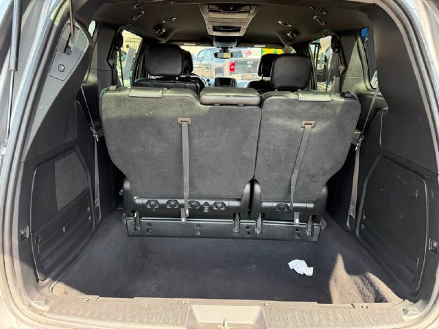 2018 BLACK DODGE GRAND CARAVAN (2C4RDGEG4JR) with an V6,3.6L(220 CID),DOHC engine, AUTOMATIC transmission, located at 14600 Frazho Road, Warren, MI, 48089, (586) 776-3400, 42.485996, -82.974220- Photo#11