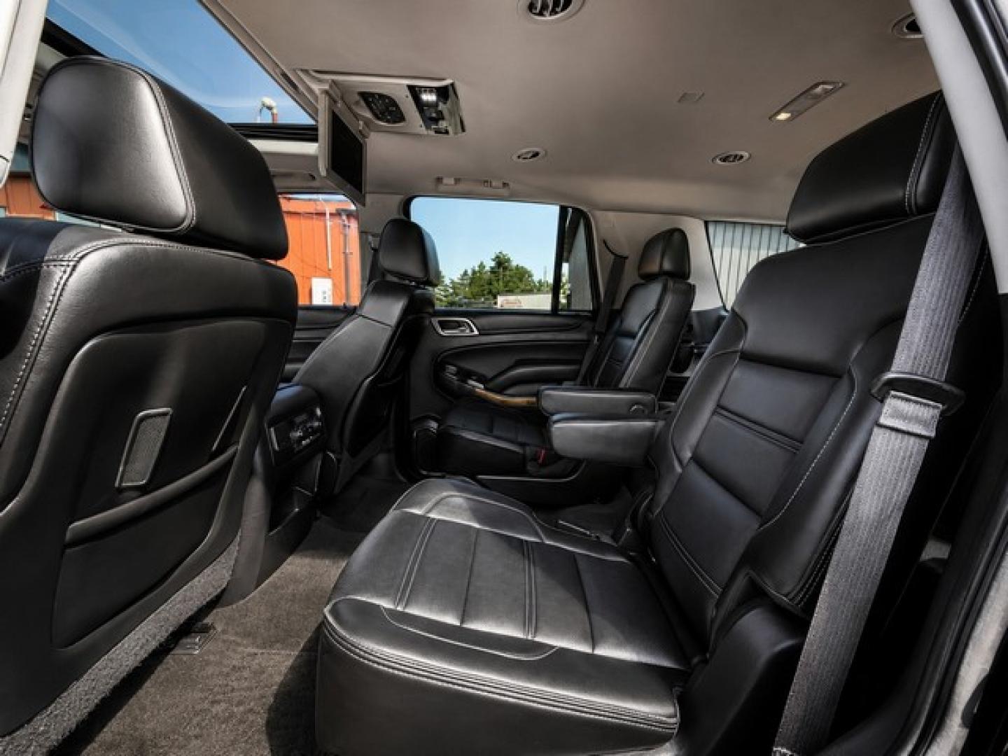 2016 BLACK GMC YUKON DENALI (1GKS2CKJ7GR) with an V8,6.2L(376 CID),OHV engine, AUTOMATIC transmission, located at 14600 Frazho Road, Warren, MI, 48089, (586) 776-3400, 42.485996, -82.974220- Photo#12